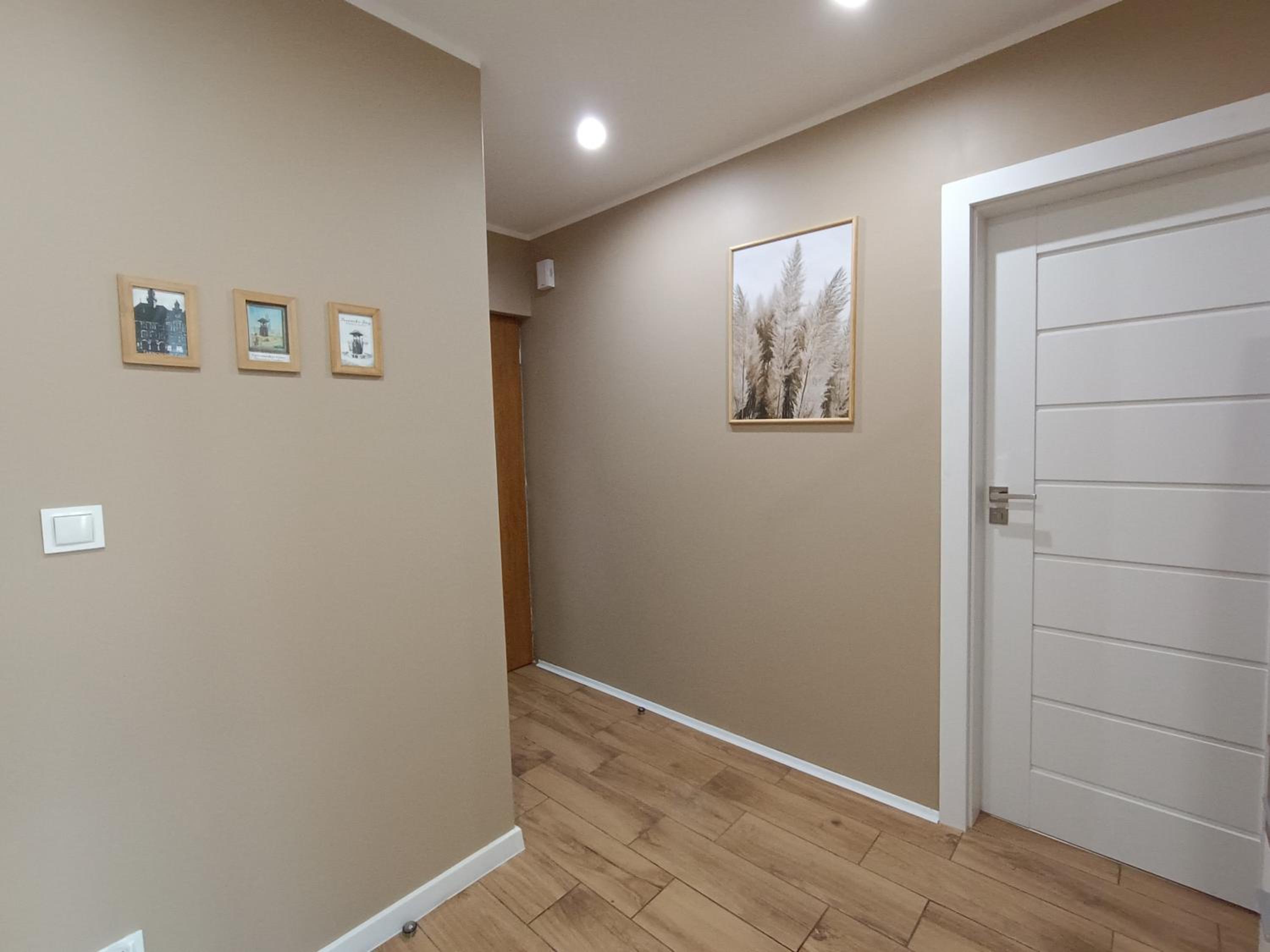 Apartment with Terrace - Photo 26