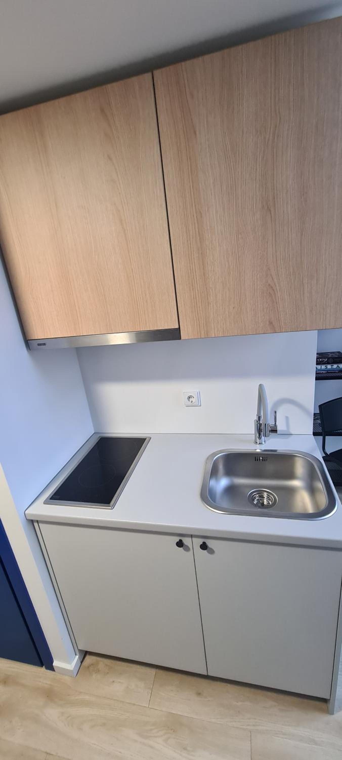 One-Bedroom Apartment - Photo 47