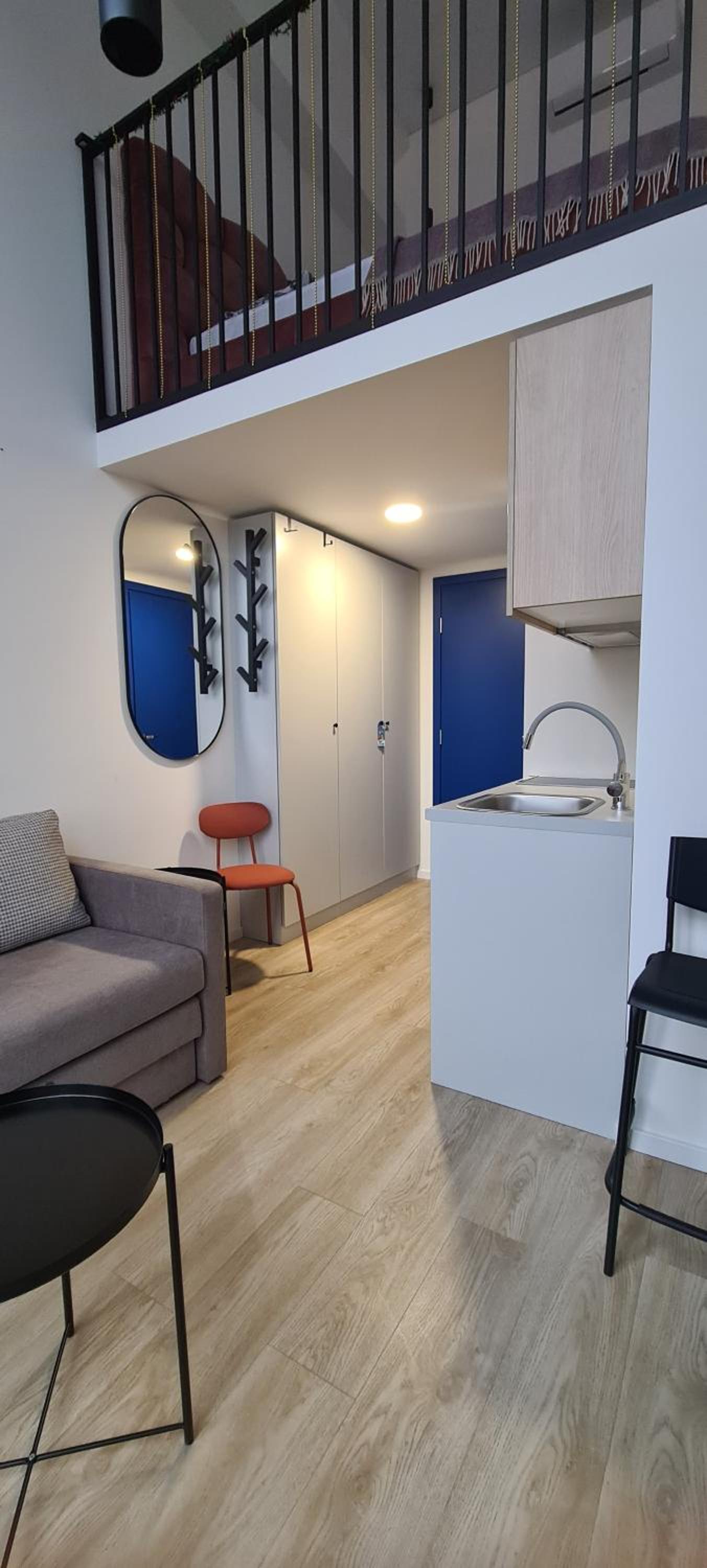 One-Bedroom Apartment - Photo 43