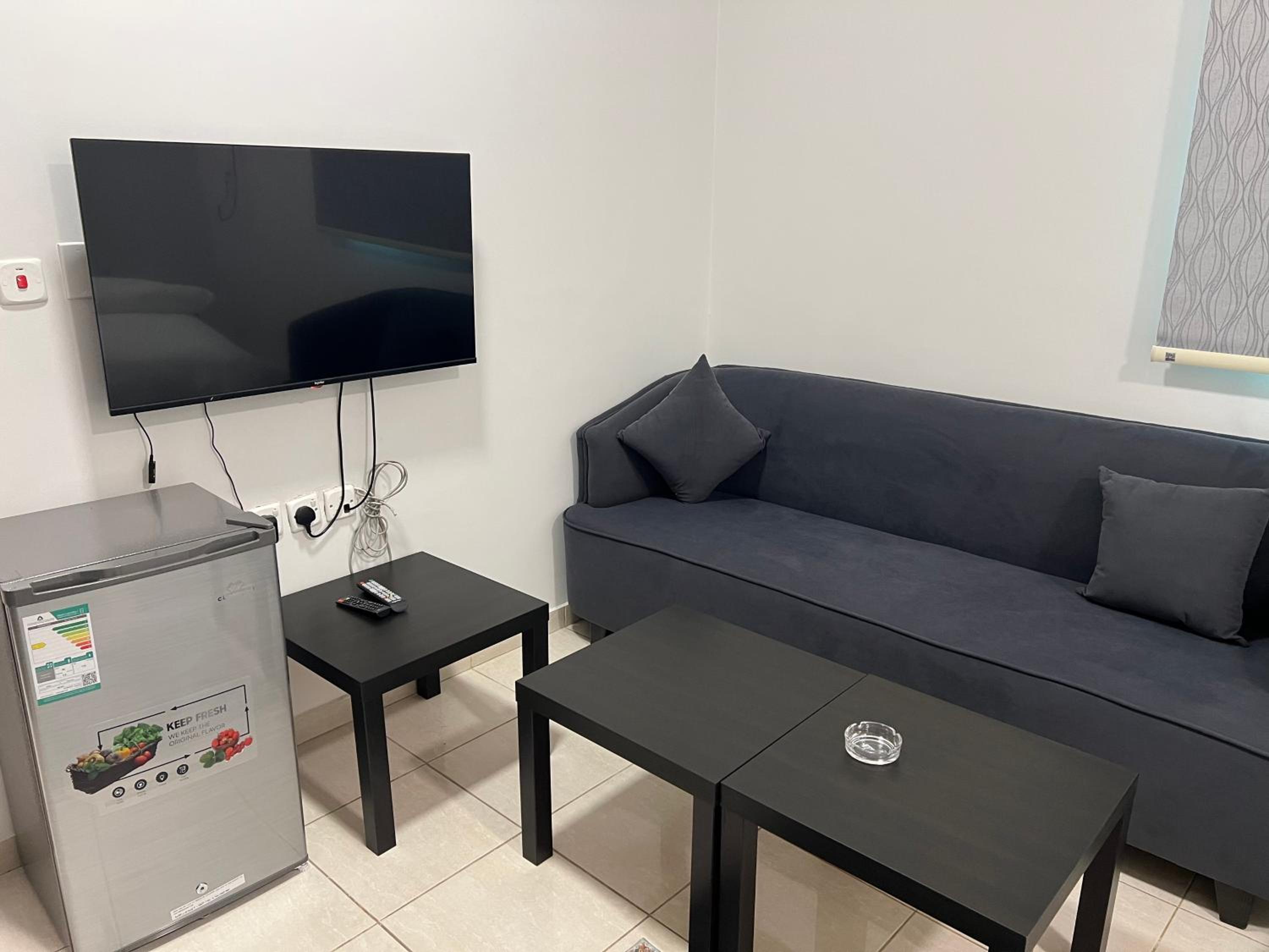 Studio with Sofa Bed photo 3