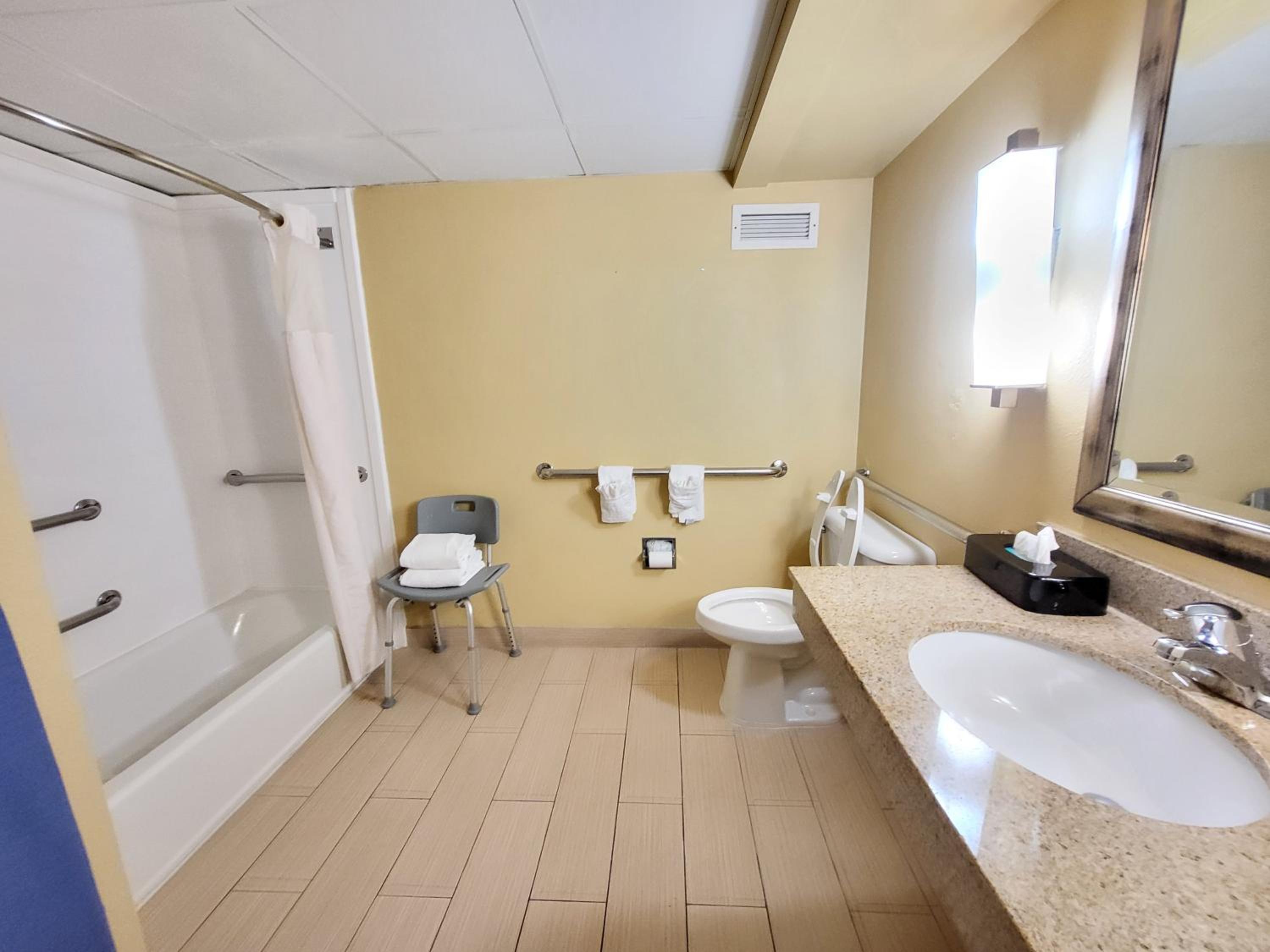 Wingate by Wyndham Greensboro-Coliseum, Foto 2