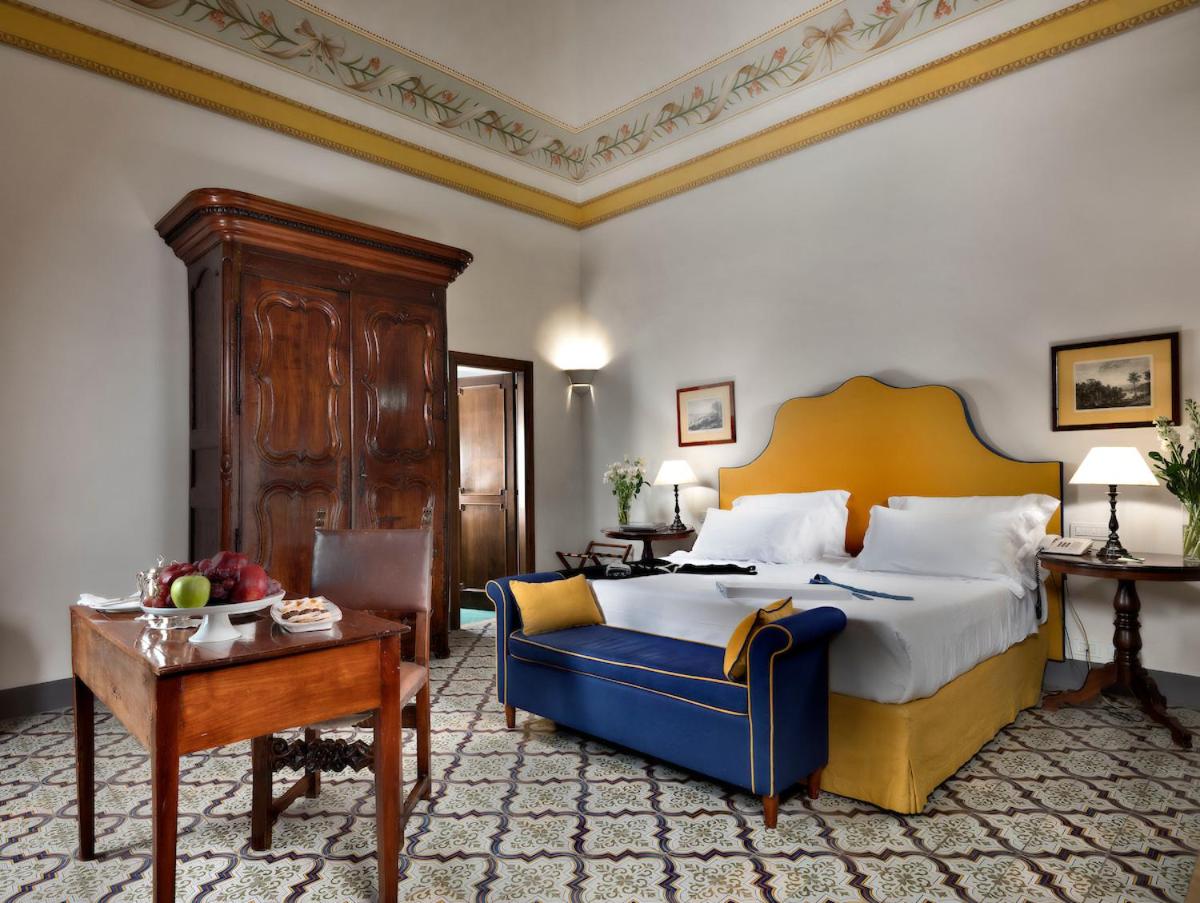 Deluxe Double or Twin Room with Sea View photo 1