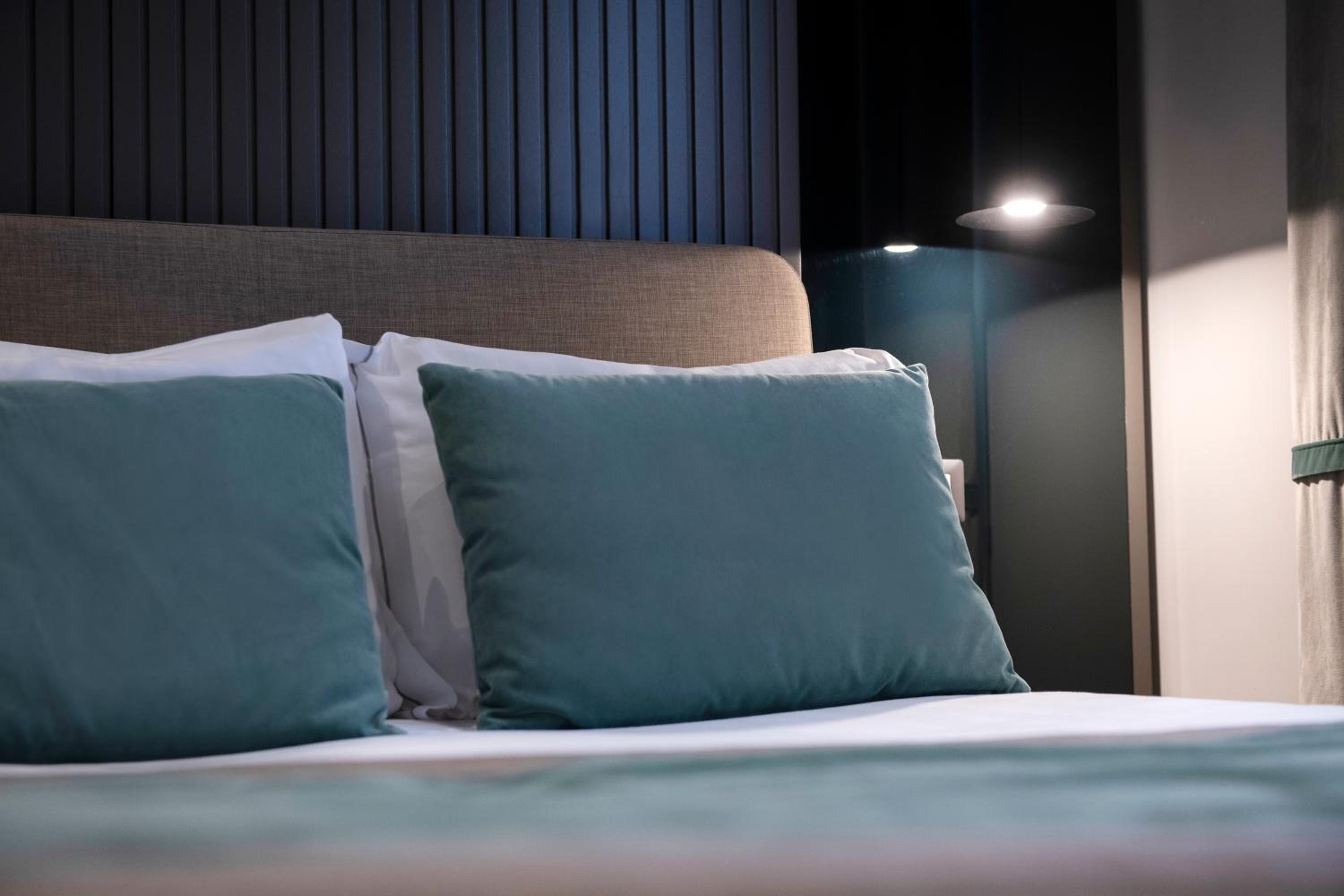 Doppelzimmer - Dependance Via Agostino De Pretis 70 thumbnail 6