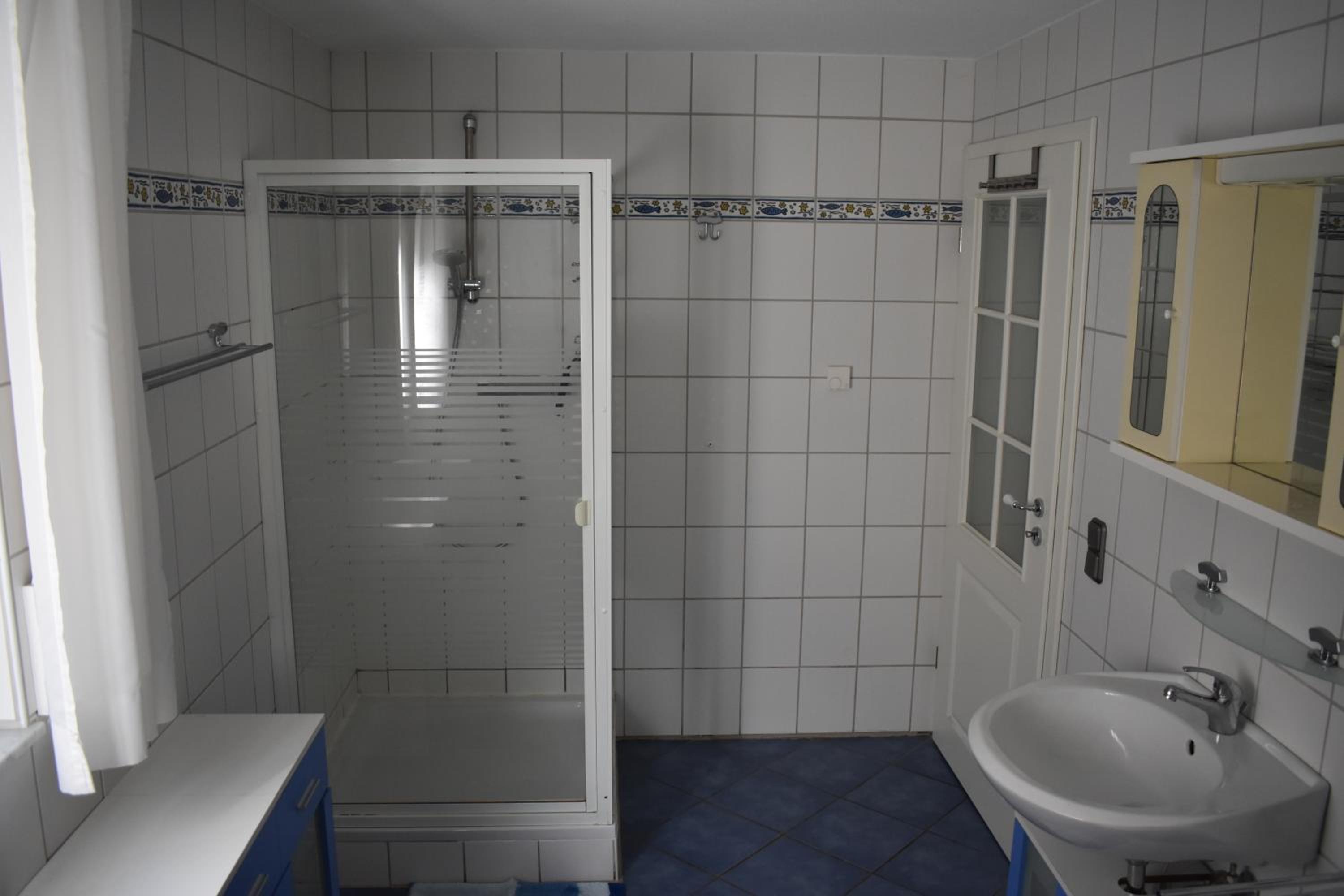Apartment with Sauna - Photo 9
