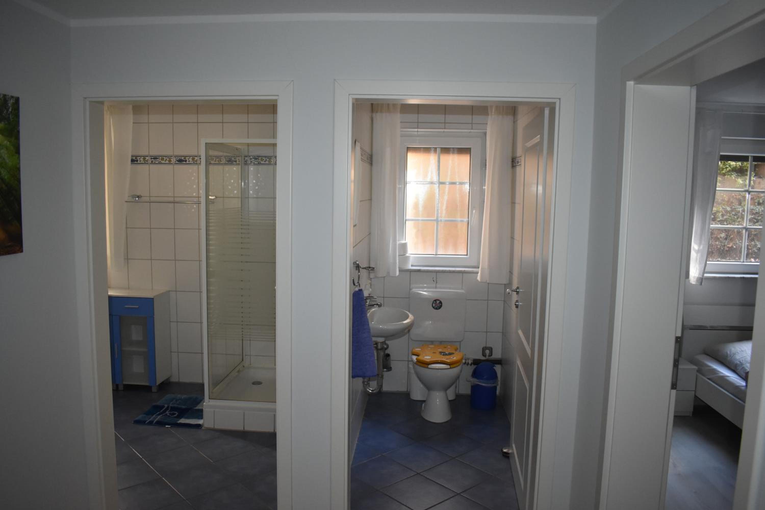 Apartment with Sauna - Photo 10