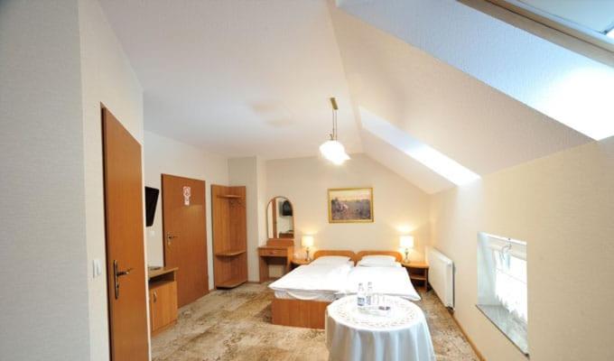 Double Room photo 3