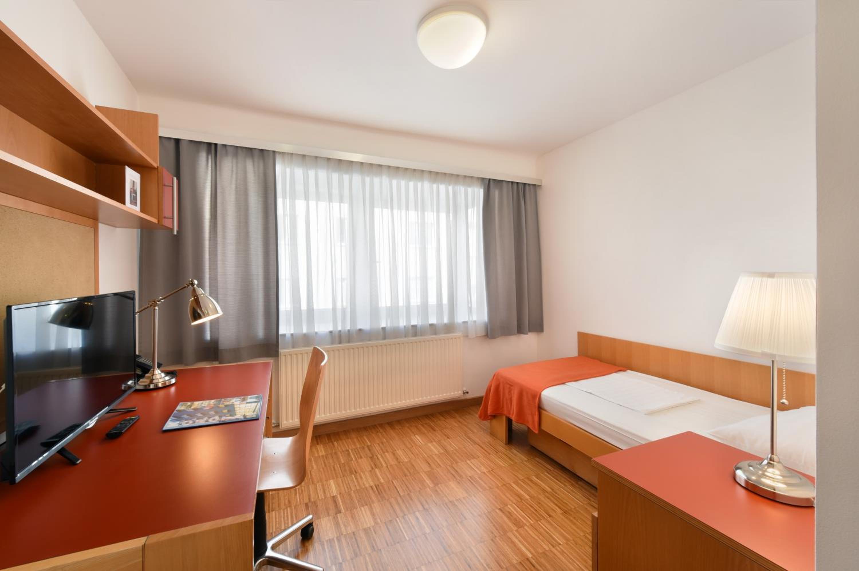 Budget Single Room