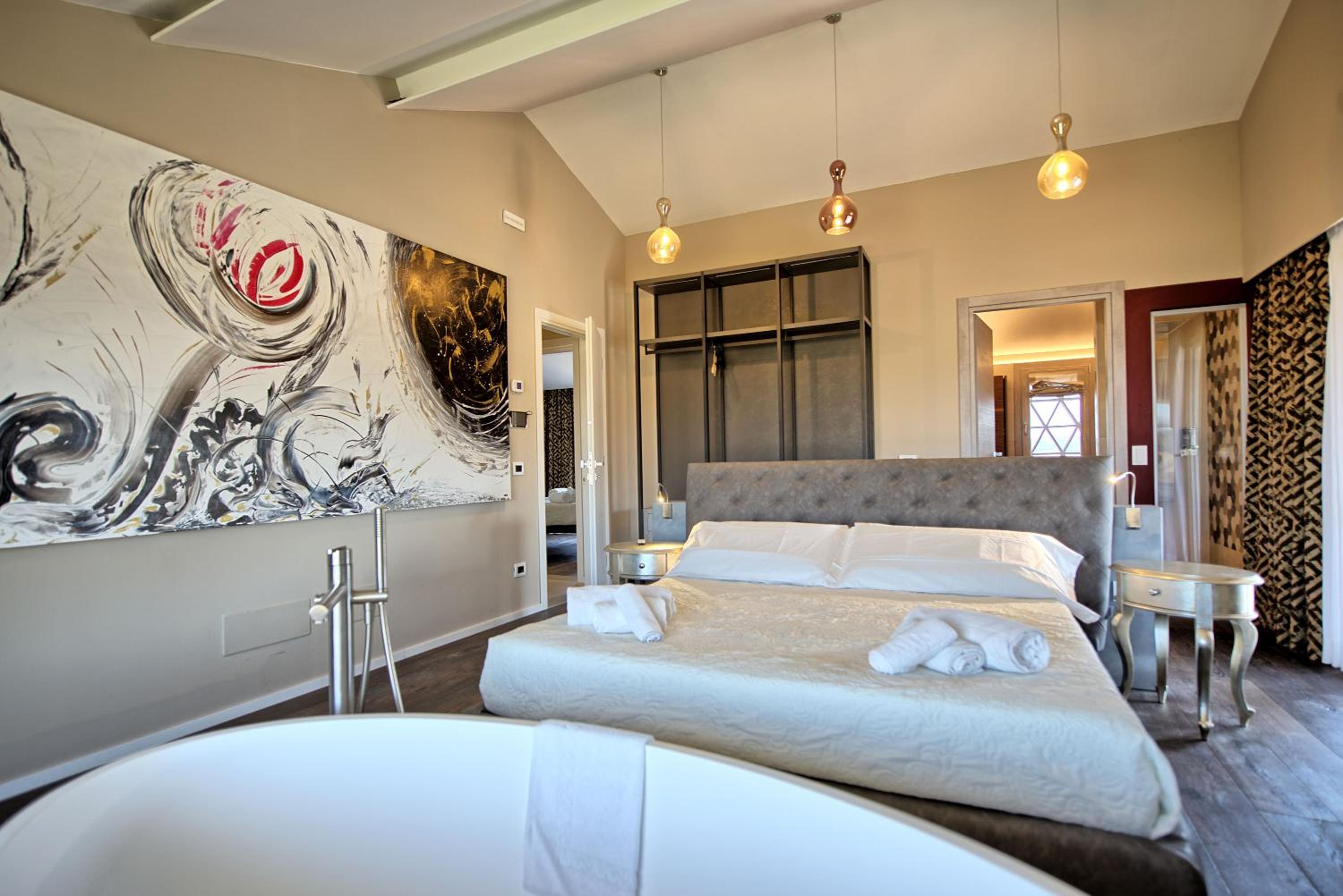 Villa photo 1