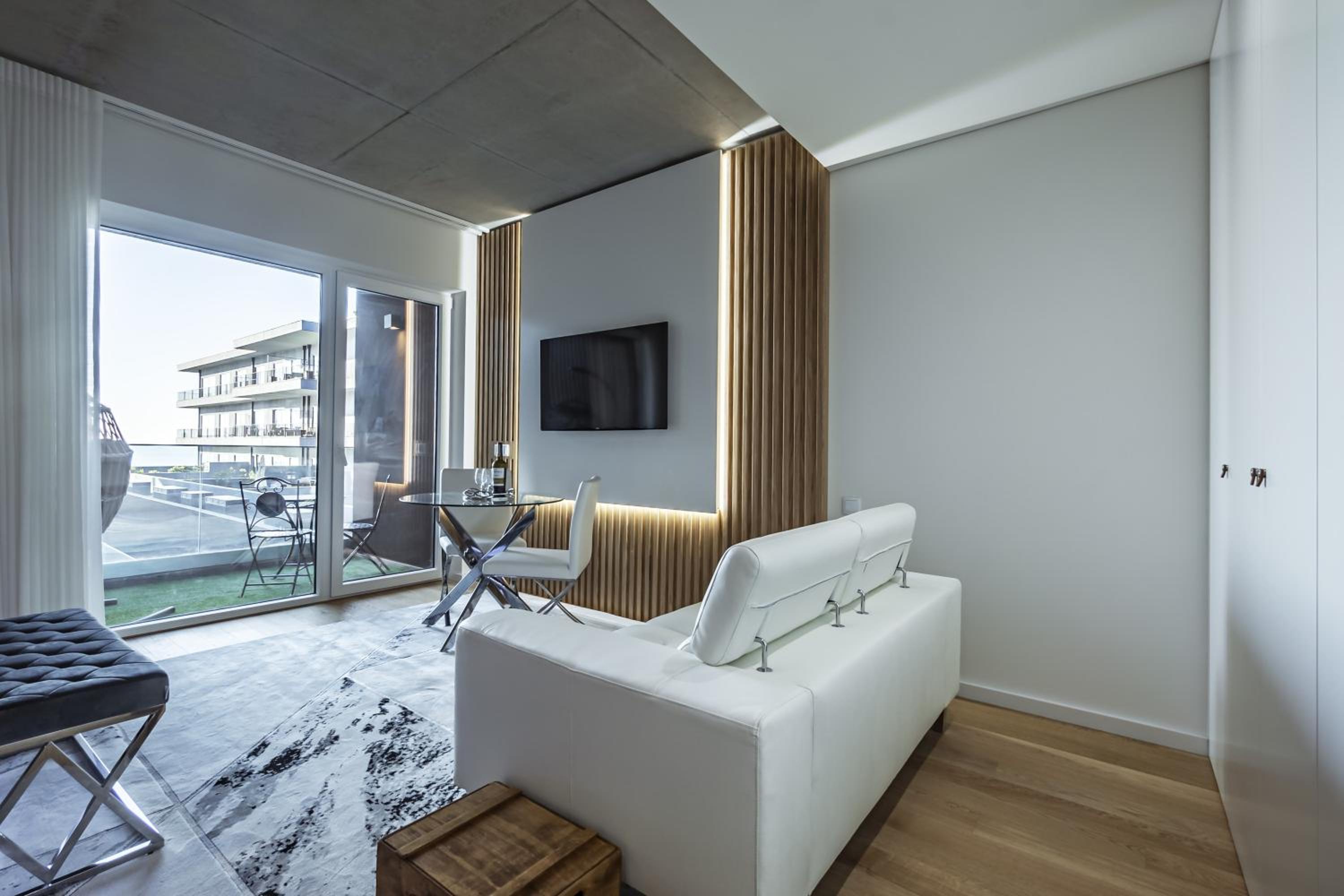 Superior One-Bedroom Apartment with Balcony photo 1