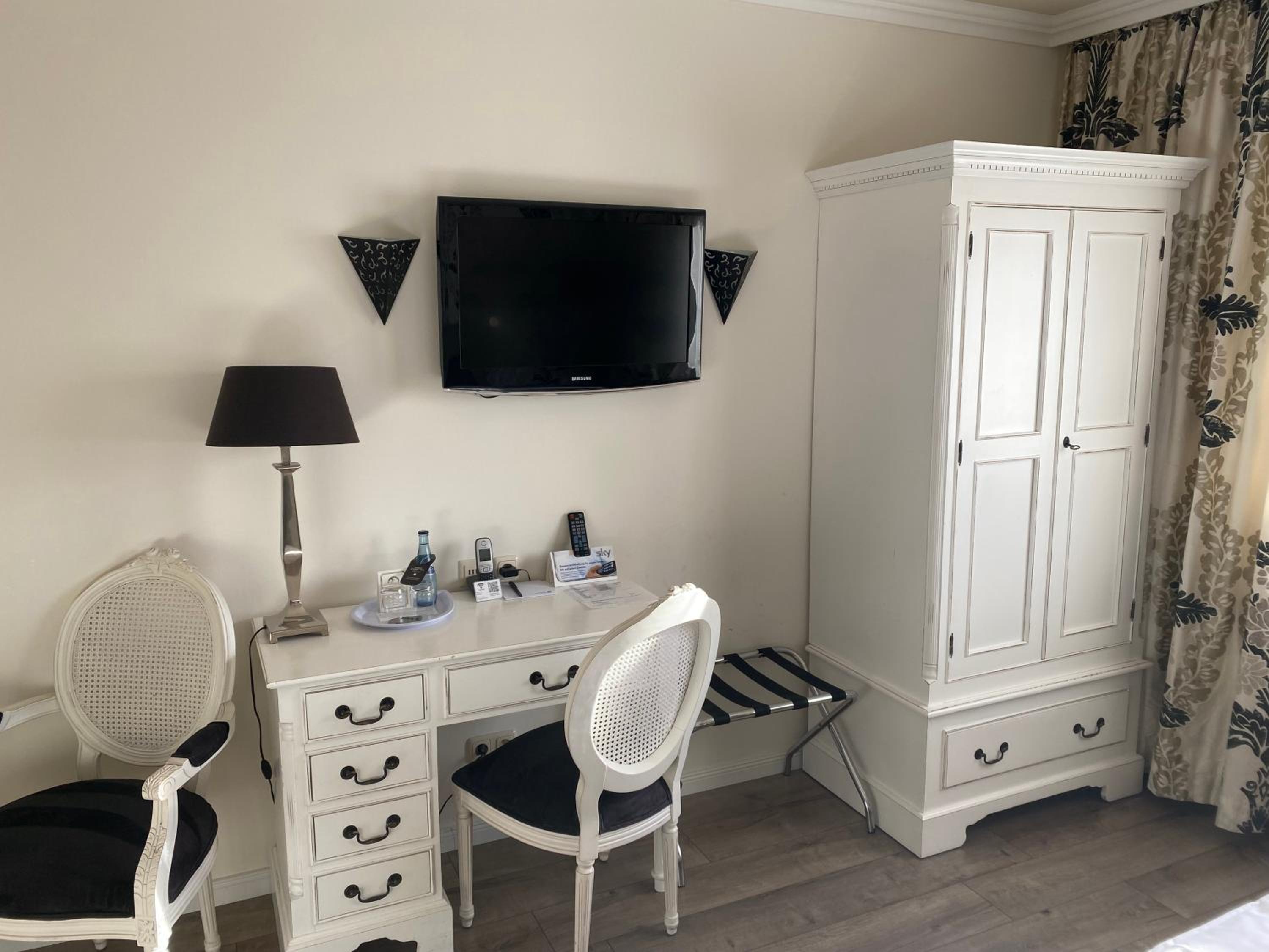 Superior Double Room photo 3