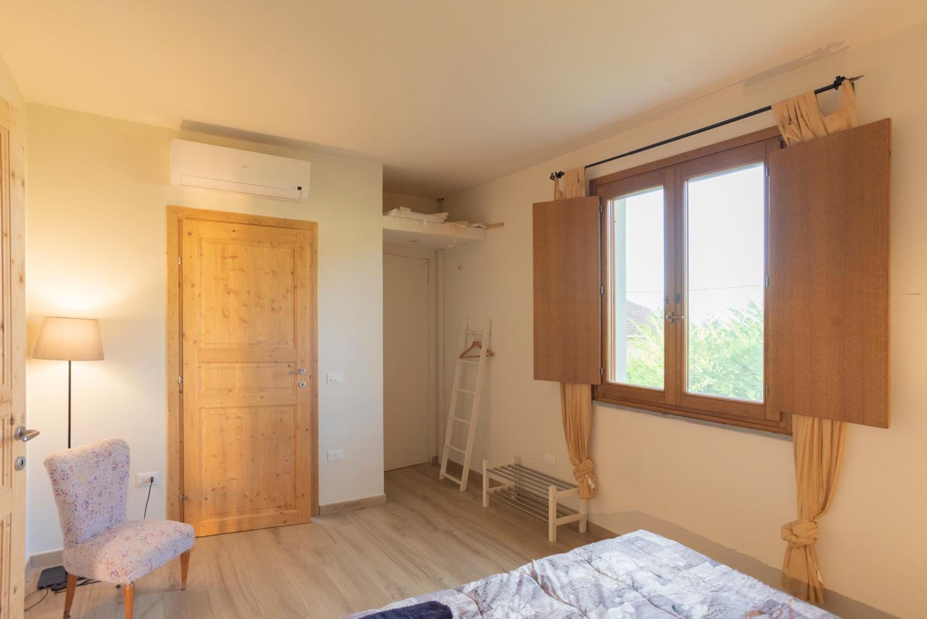 Apartment with Terrace photo 3
