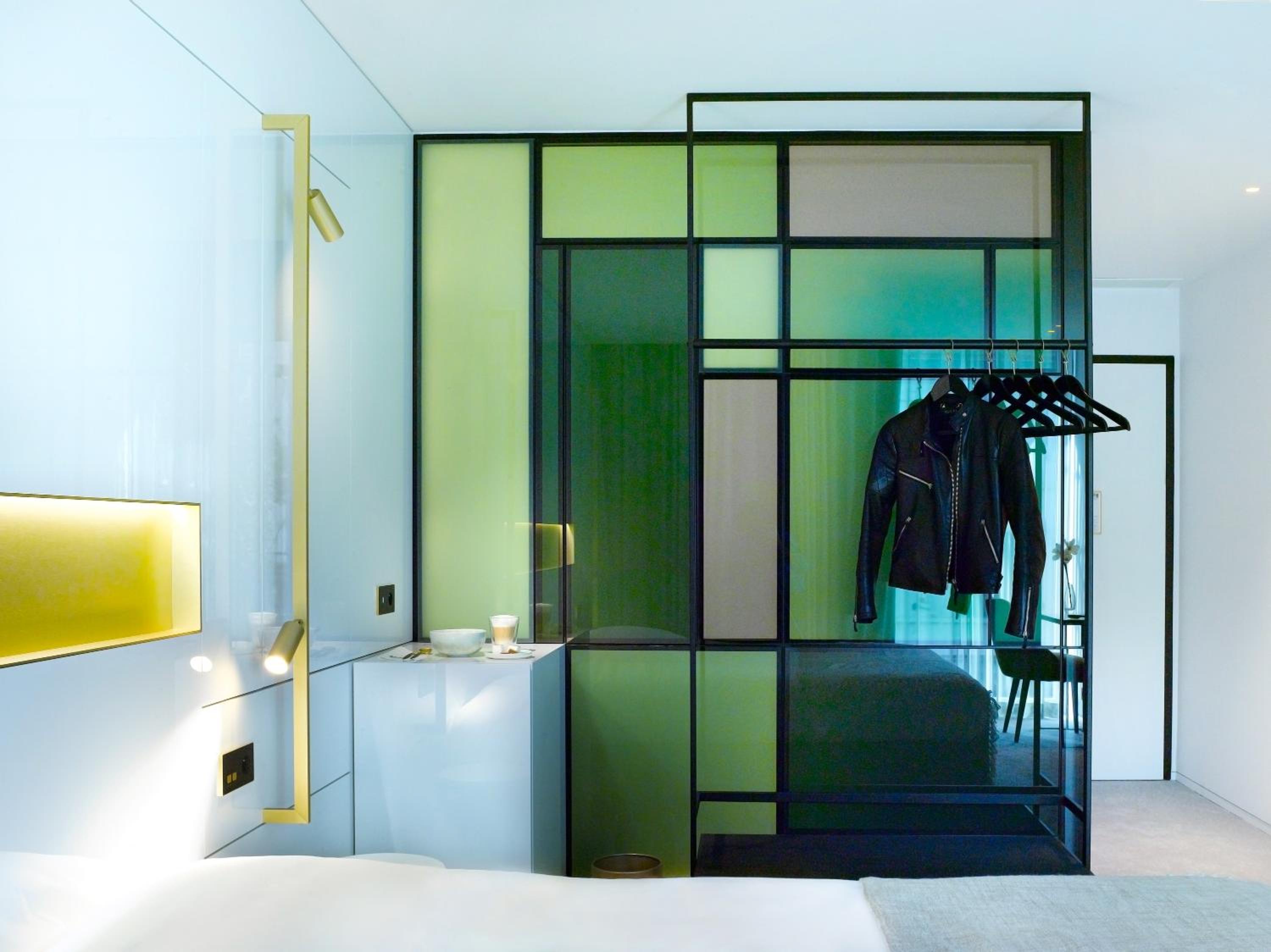 Executive Room photo 2