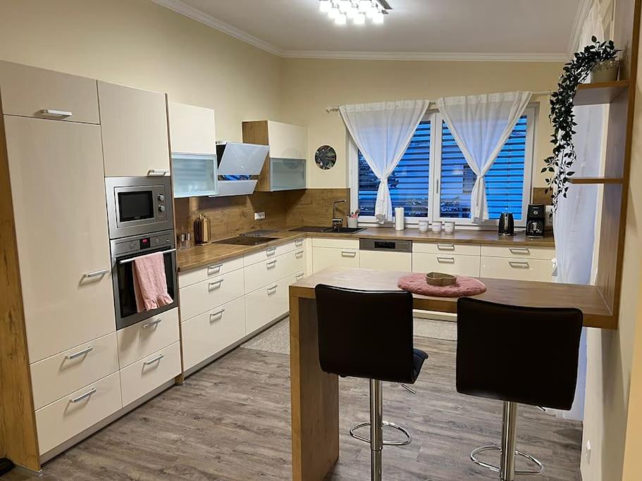Two-Bedroom Apartment photo 3
