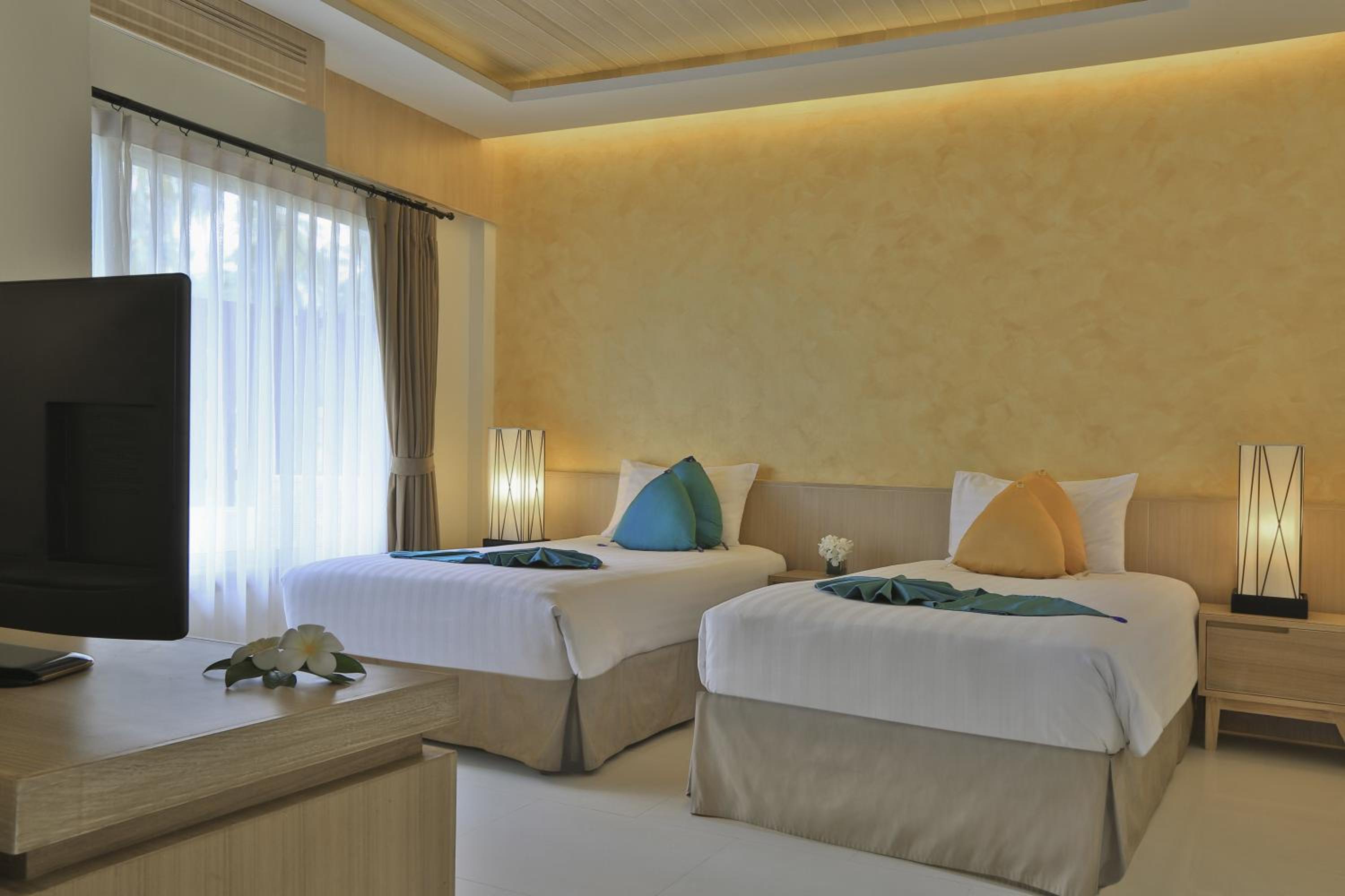 Two-Bedroom Villa with Plunge Pool - Photo 10