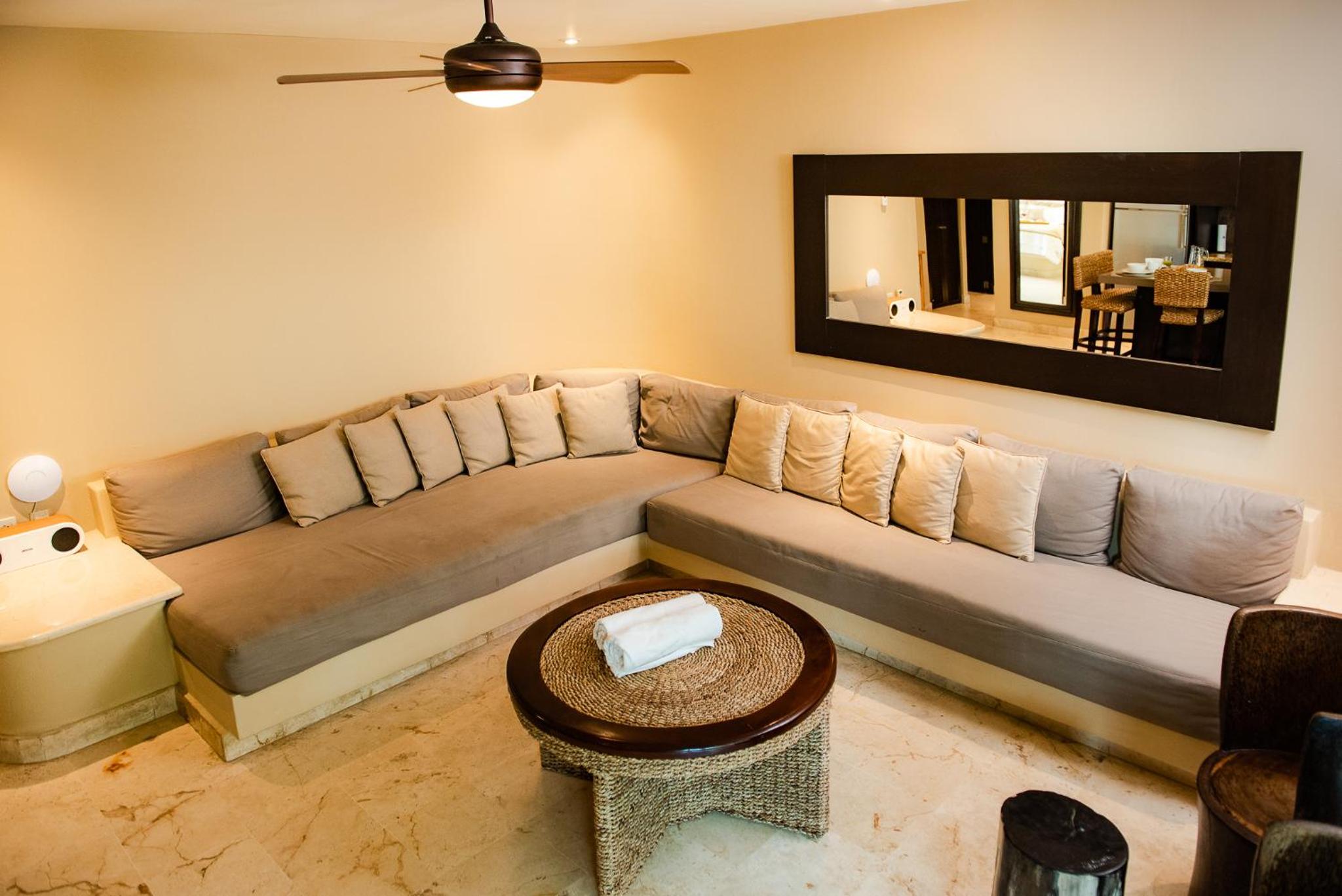 Three-Bedroom Suite with Partial Sea View -Penthouse photo 1