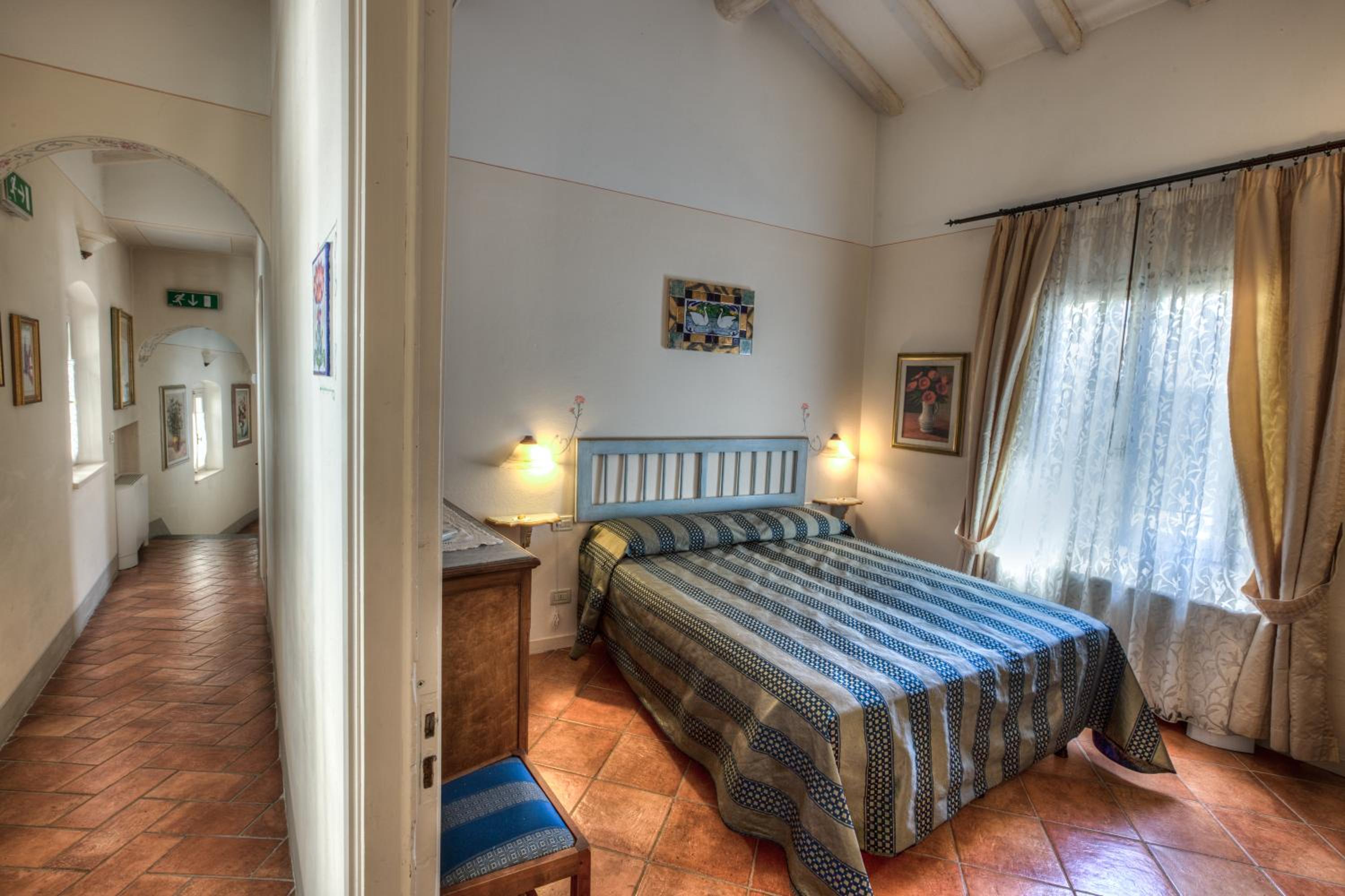 Double Room - Photo 1