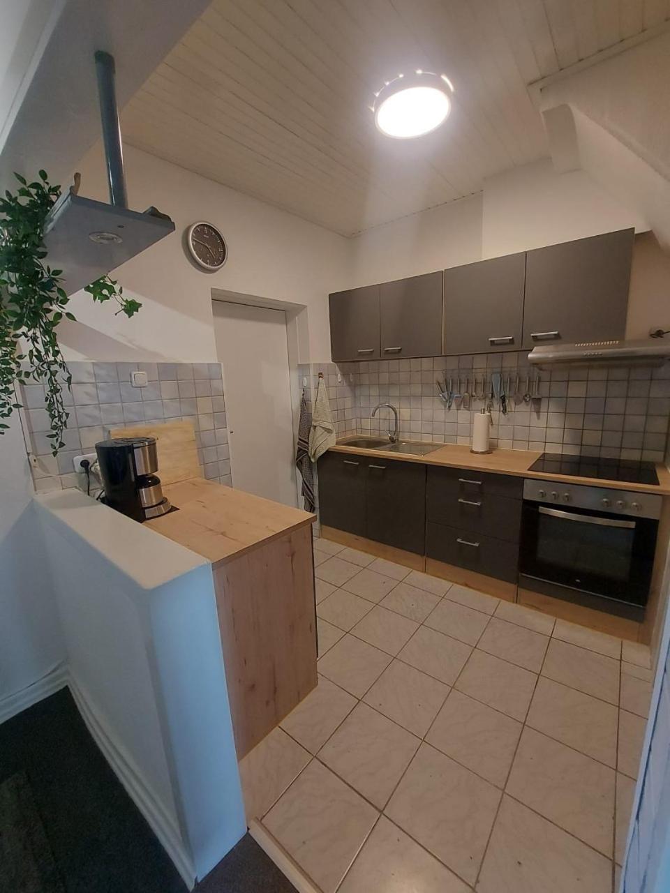 Two-Bedroom House photo 2