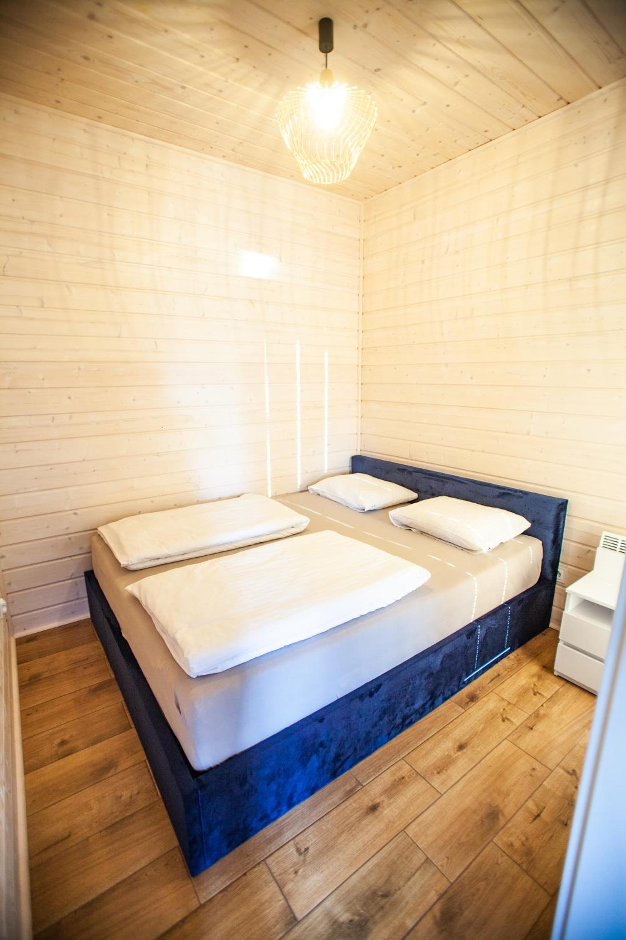 Three-Bedroom House photo 3