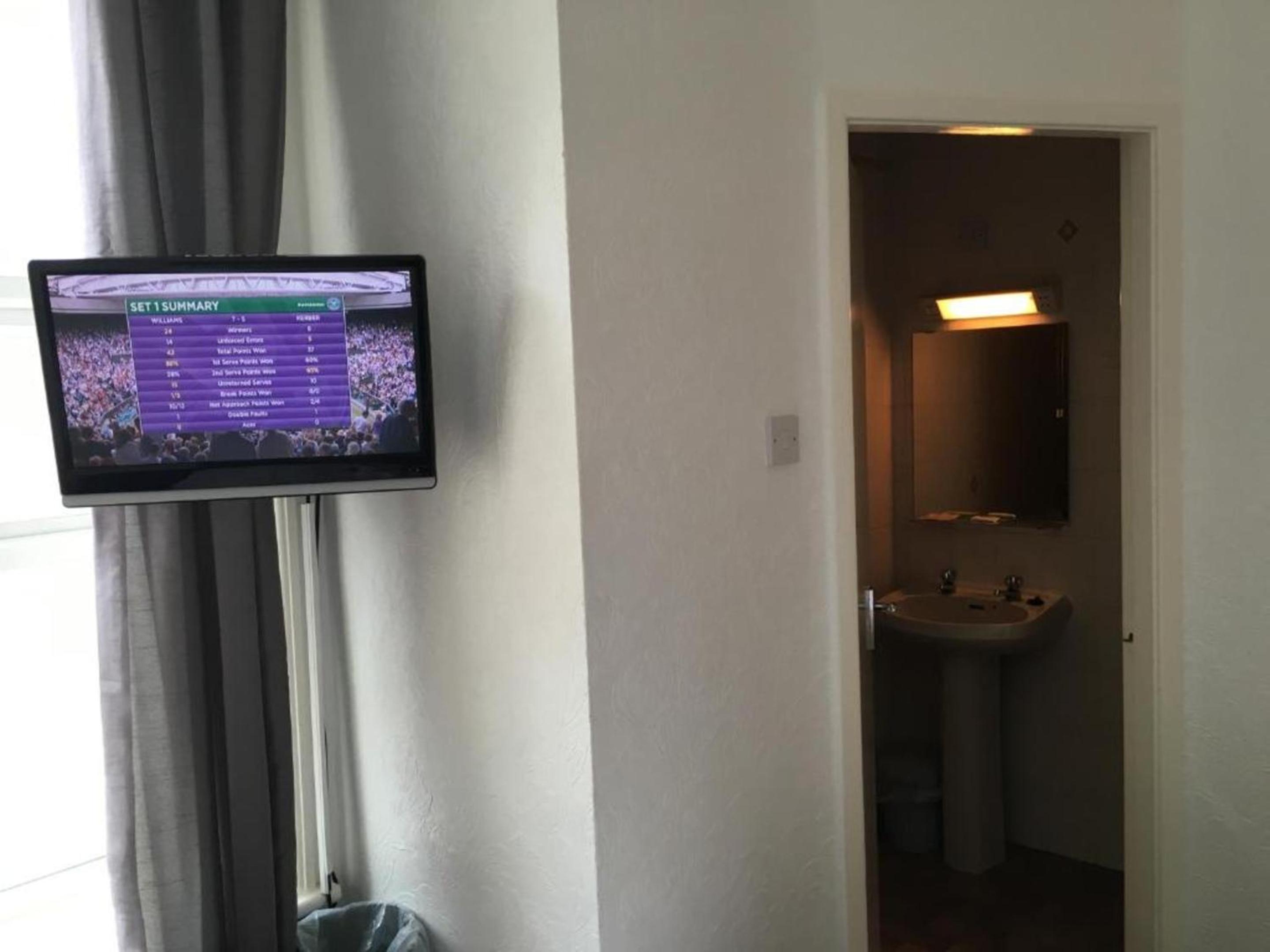 Standard Double Room photo 2