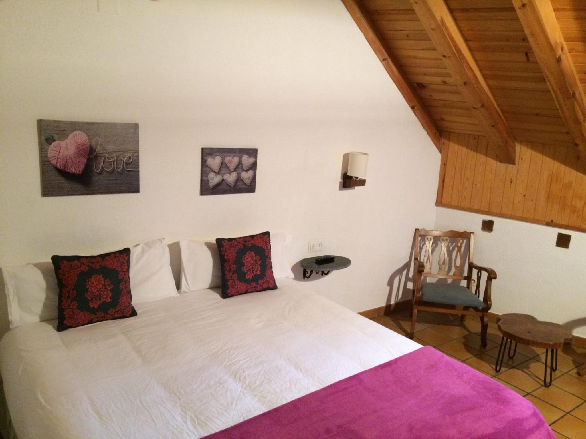 Double Room with Private Bathroom photo 2