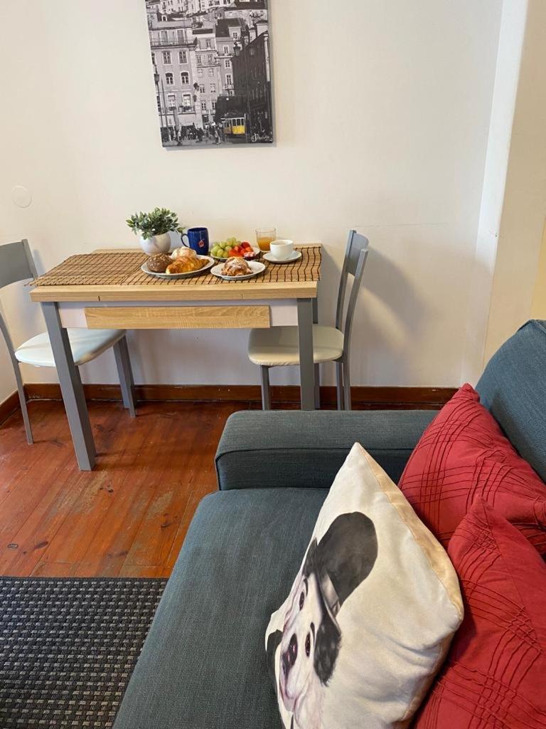 One-Bedroom Apartment - Photo 6