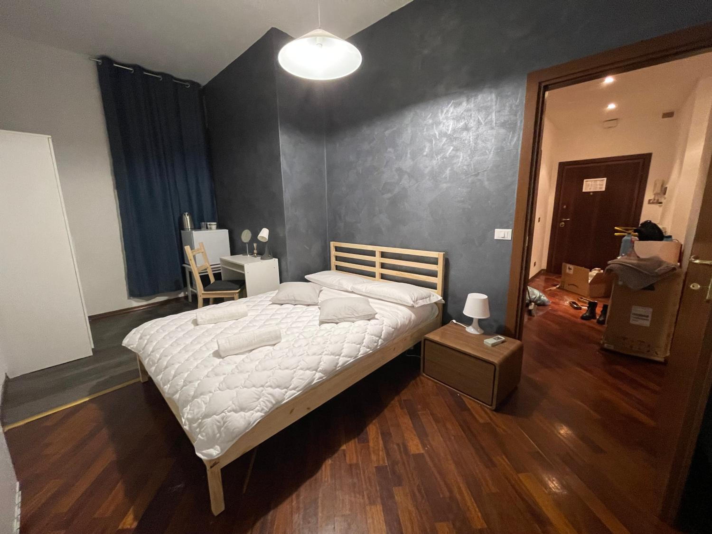 Standard Double Room with Shared Bathroom photo 1