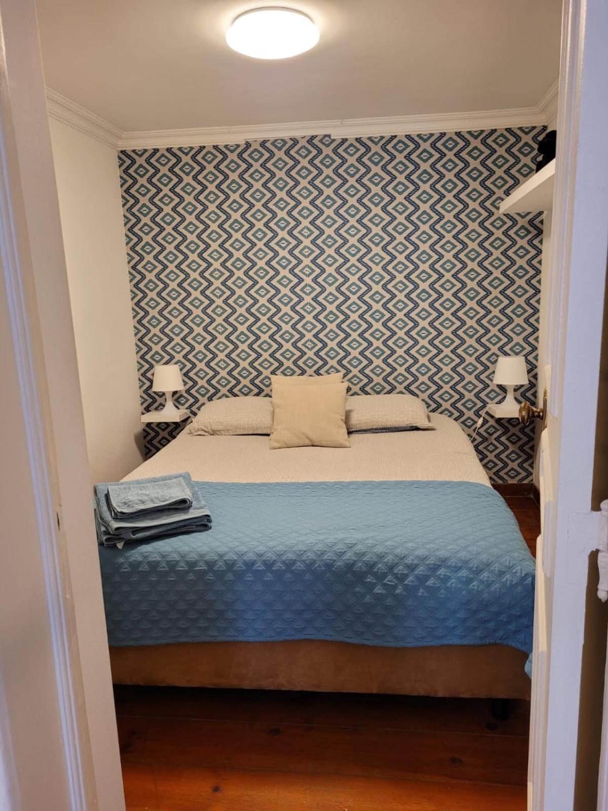 One-Bedroom Apartment - Photo 11