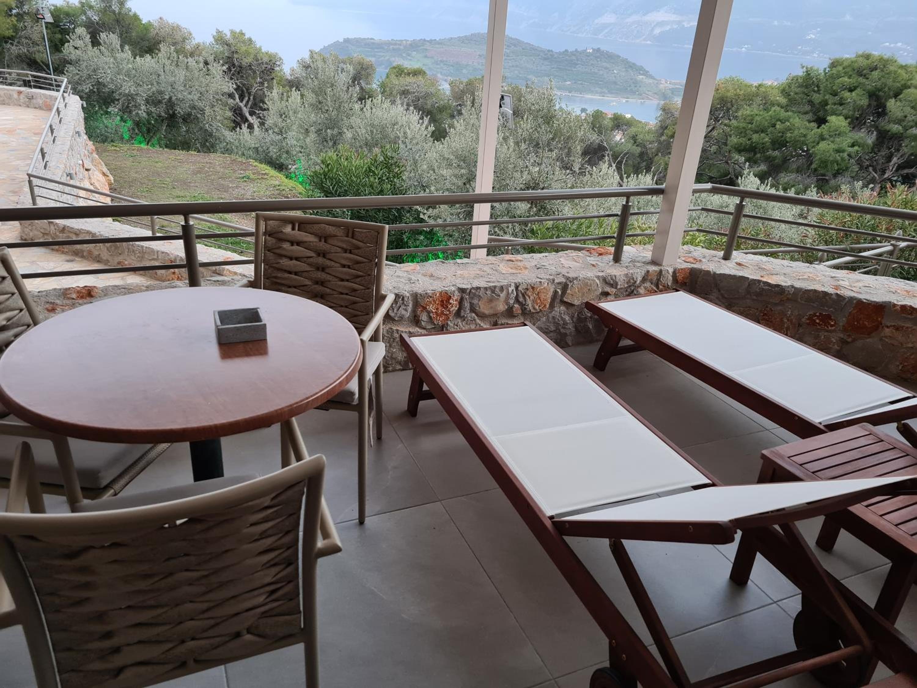 King Suite with Sea View photo 3