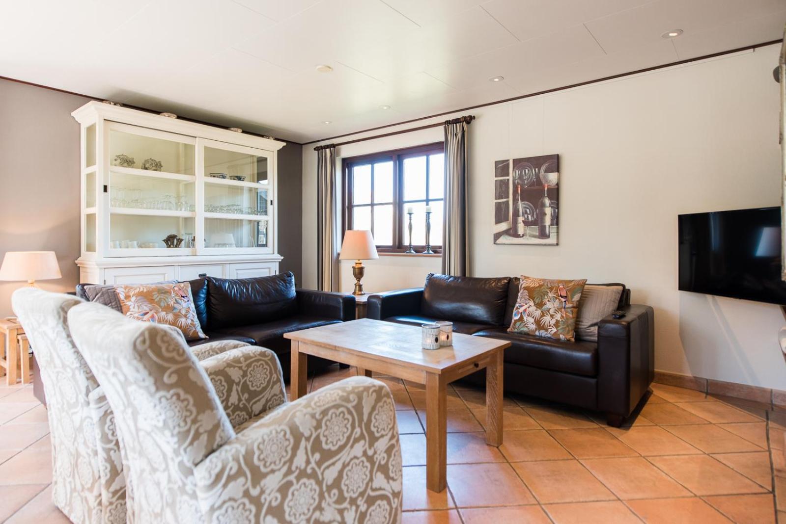 Four-Bedroom House photo 1