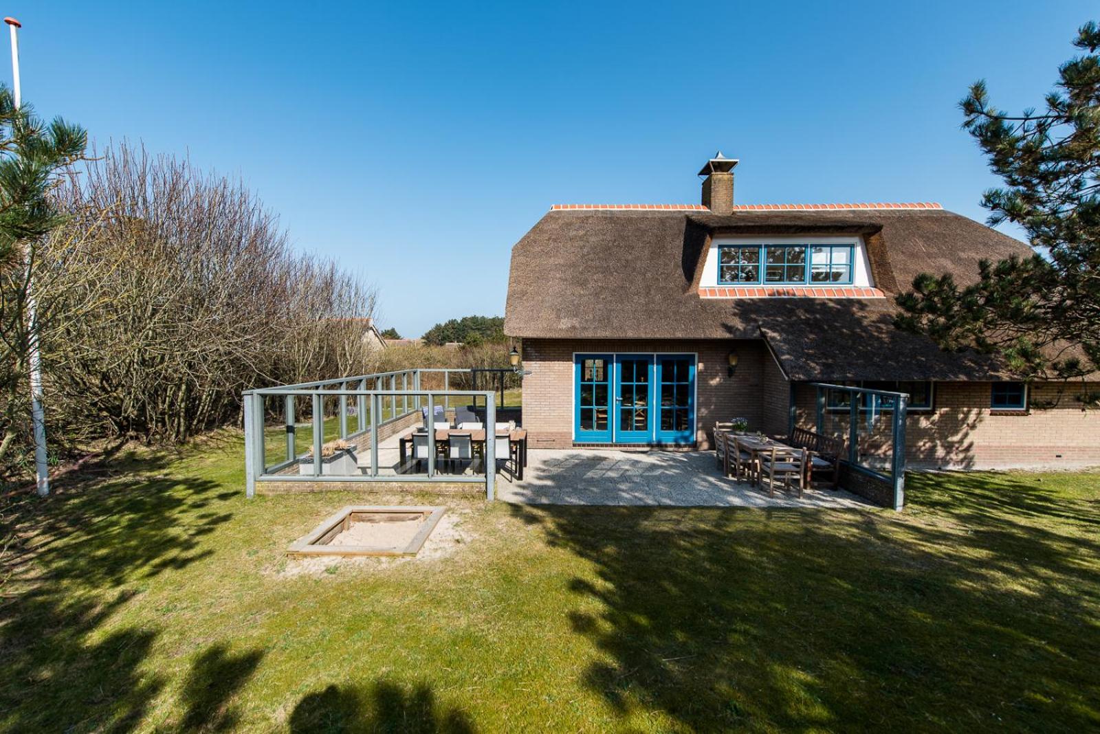 Four-Bedroom House photo 2
