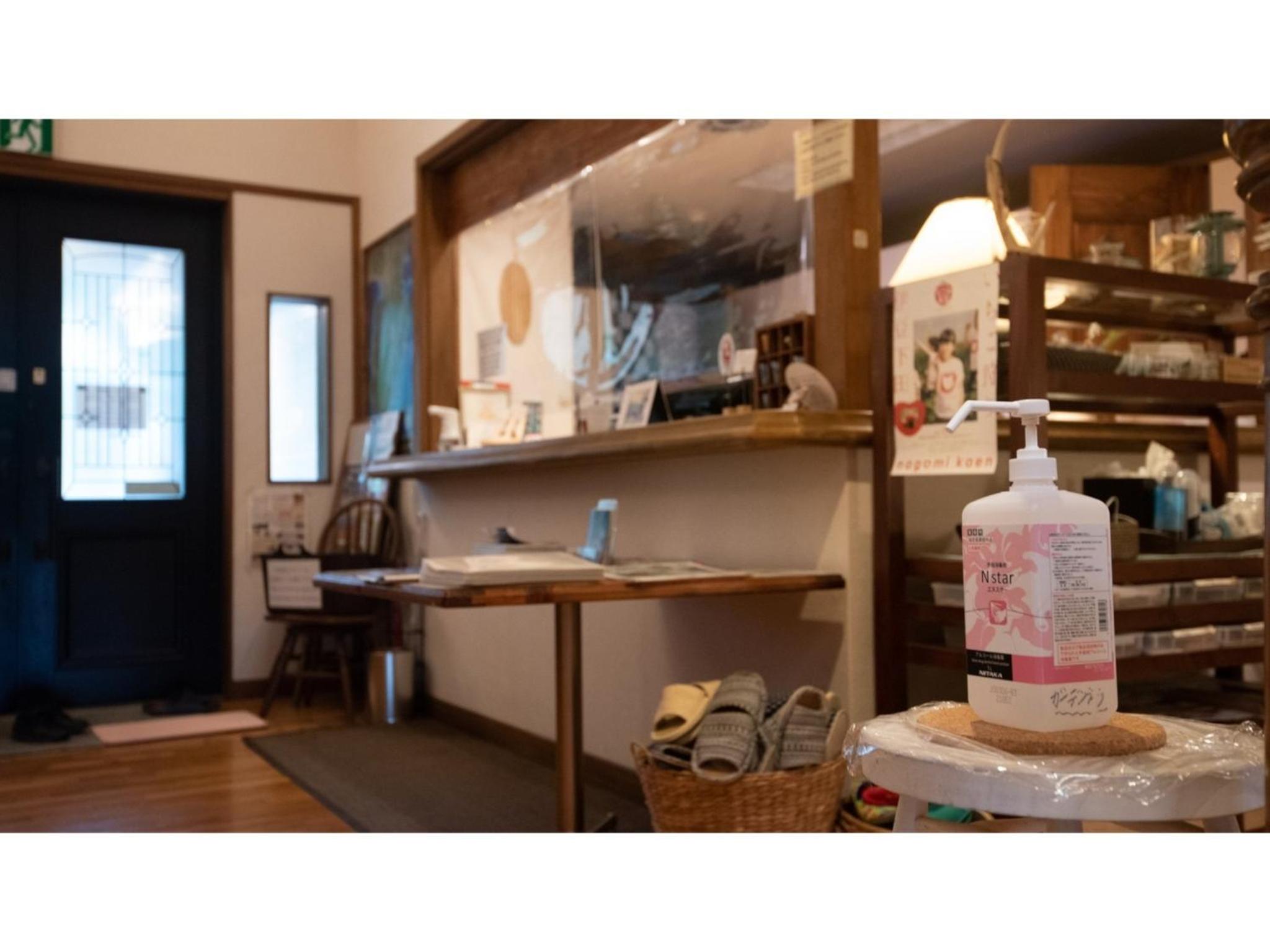 Studio - Photo 18