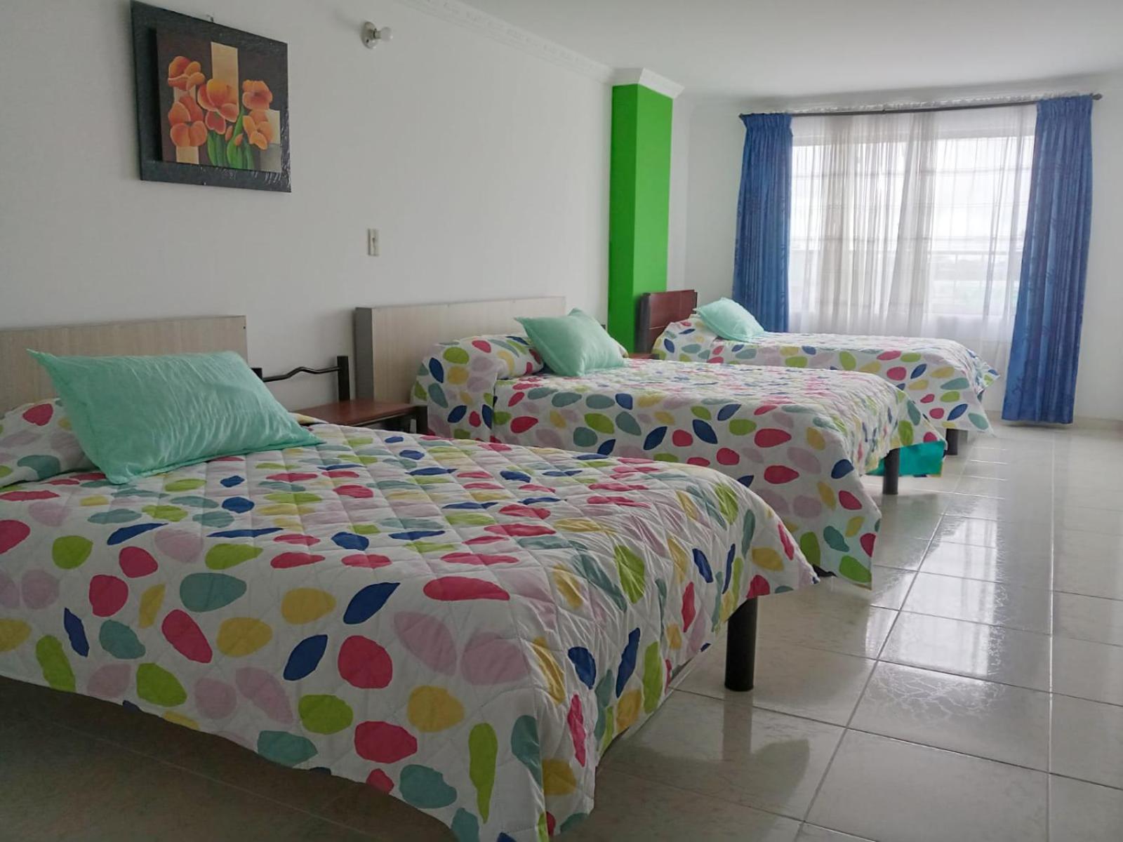 Standard Triple Room photo 2