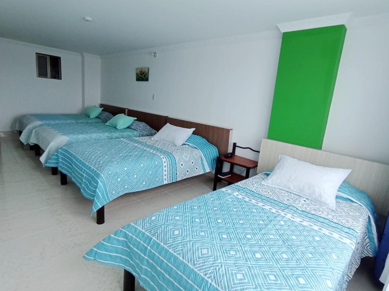 Classic Quadruple Room photo 3