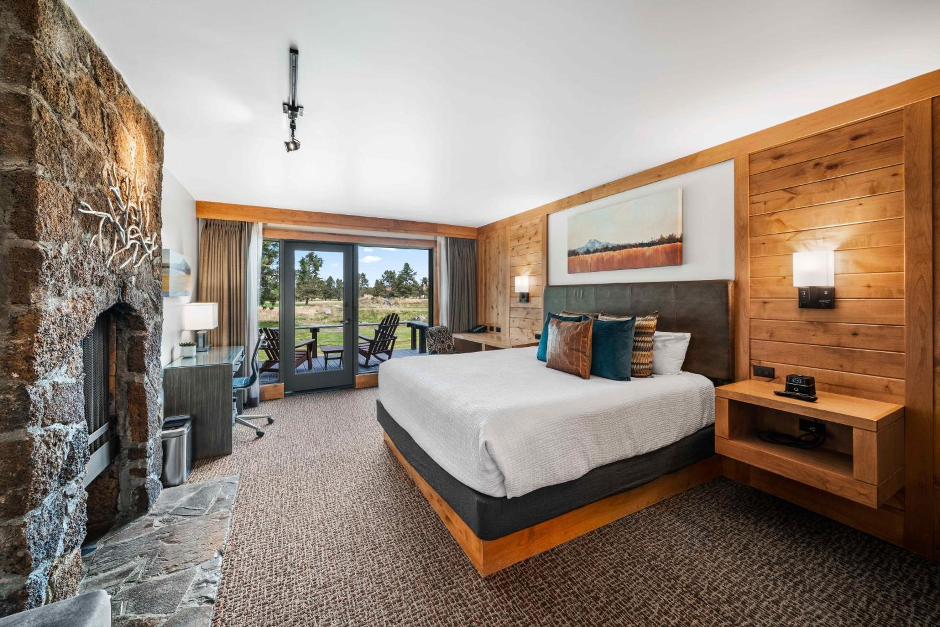 King Room - Disability Access at Sunriver Resort in Sunriver