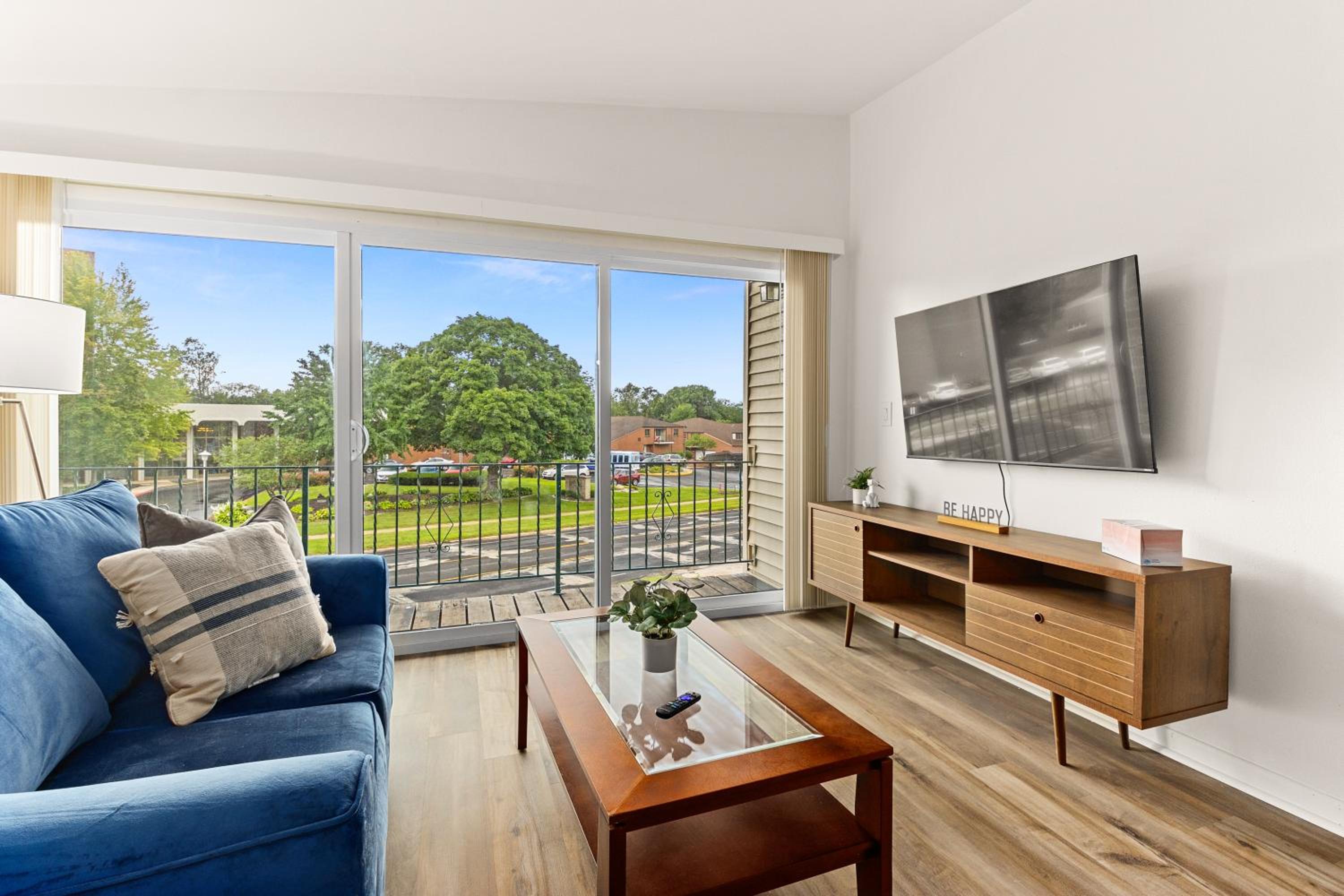 Apartment with Balcony