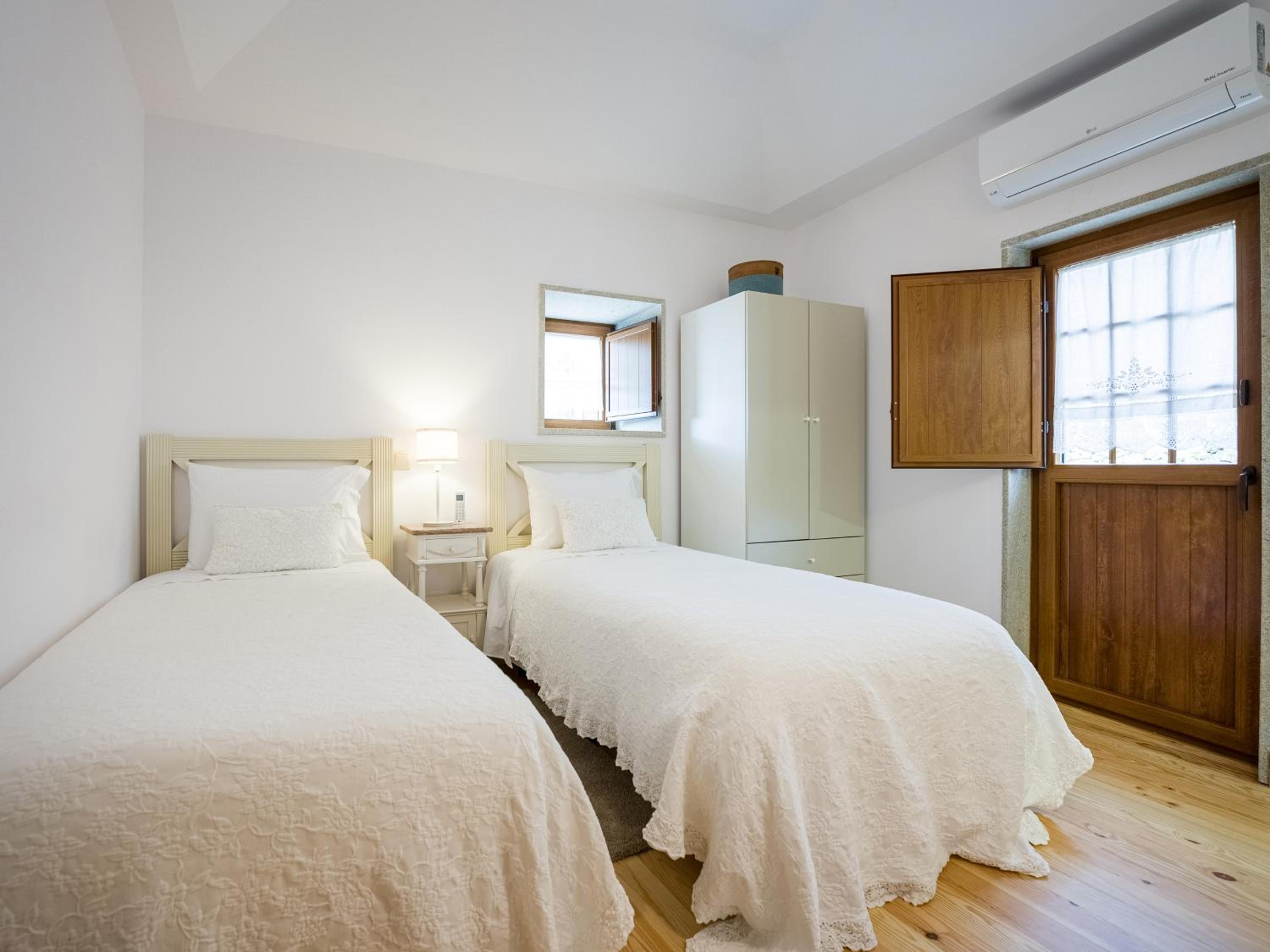 Two-Bedroom House photo 2
