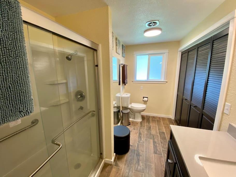 Four-Bedroom House photo 2