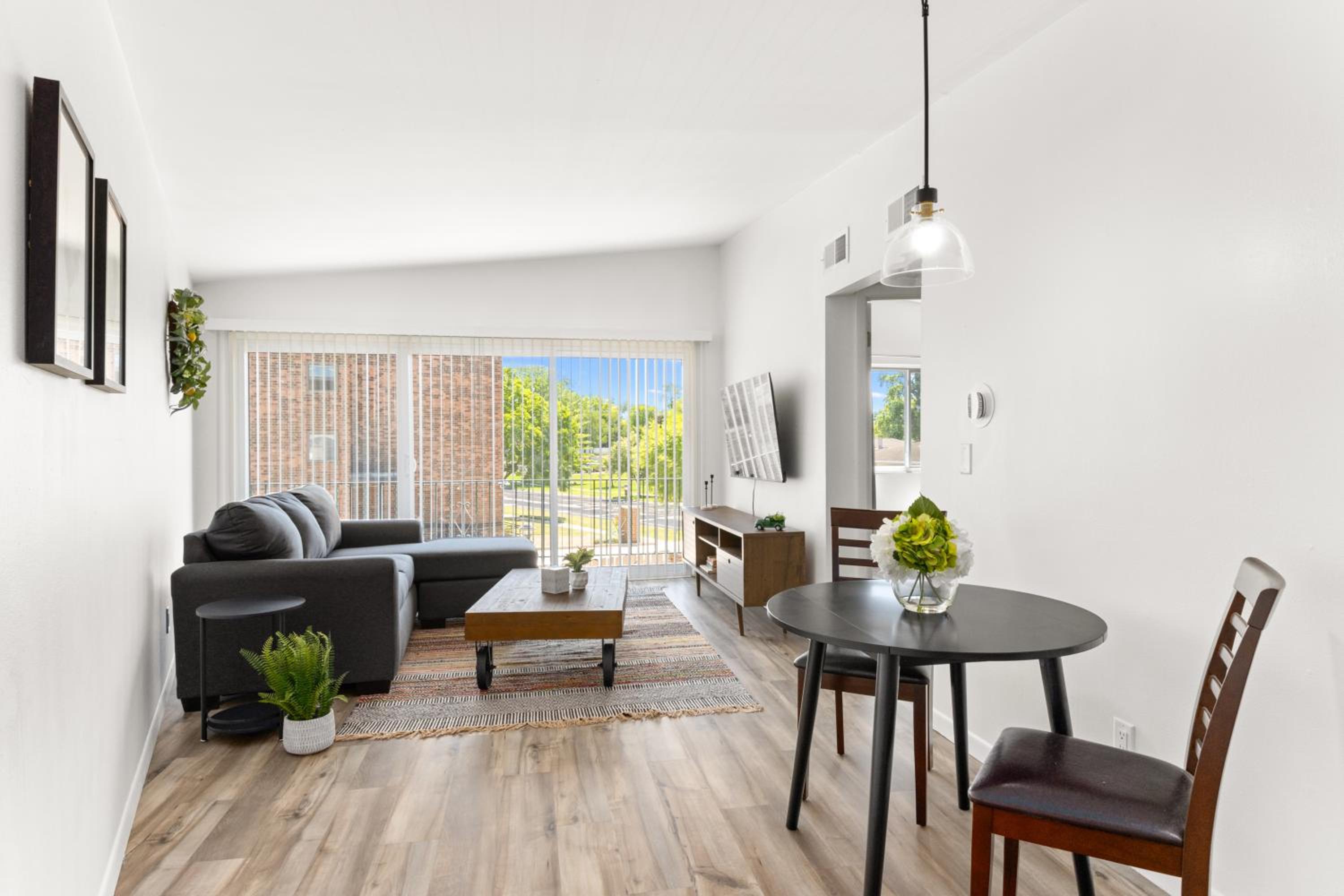 Apartment with Balcony