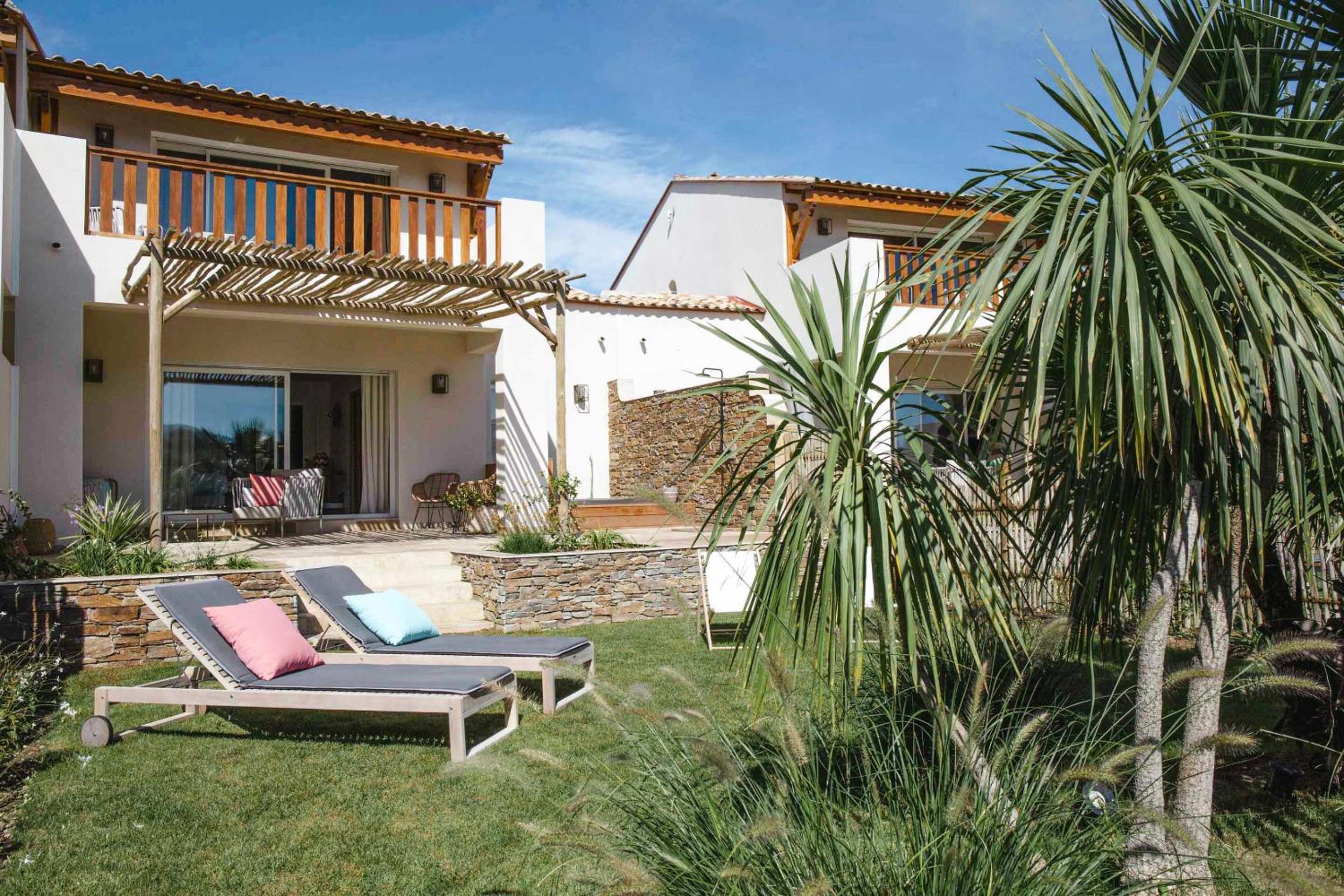 Les jardins de la presqu’île with private jacuzzi and Wellness Access - Photo 4
