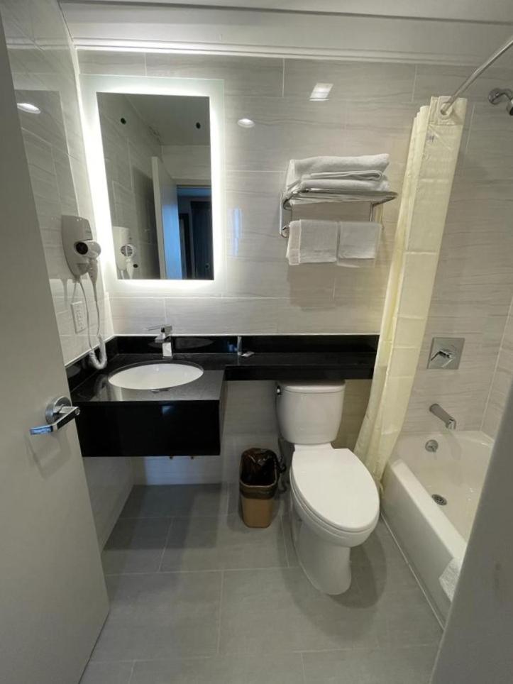 Standard Double Room - Photo 3