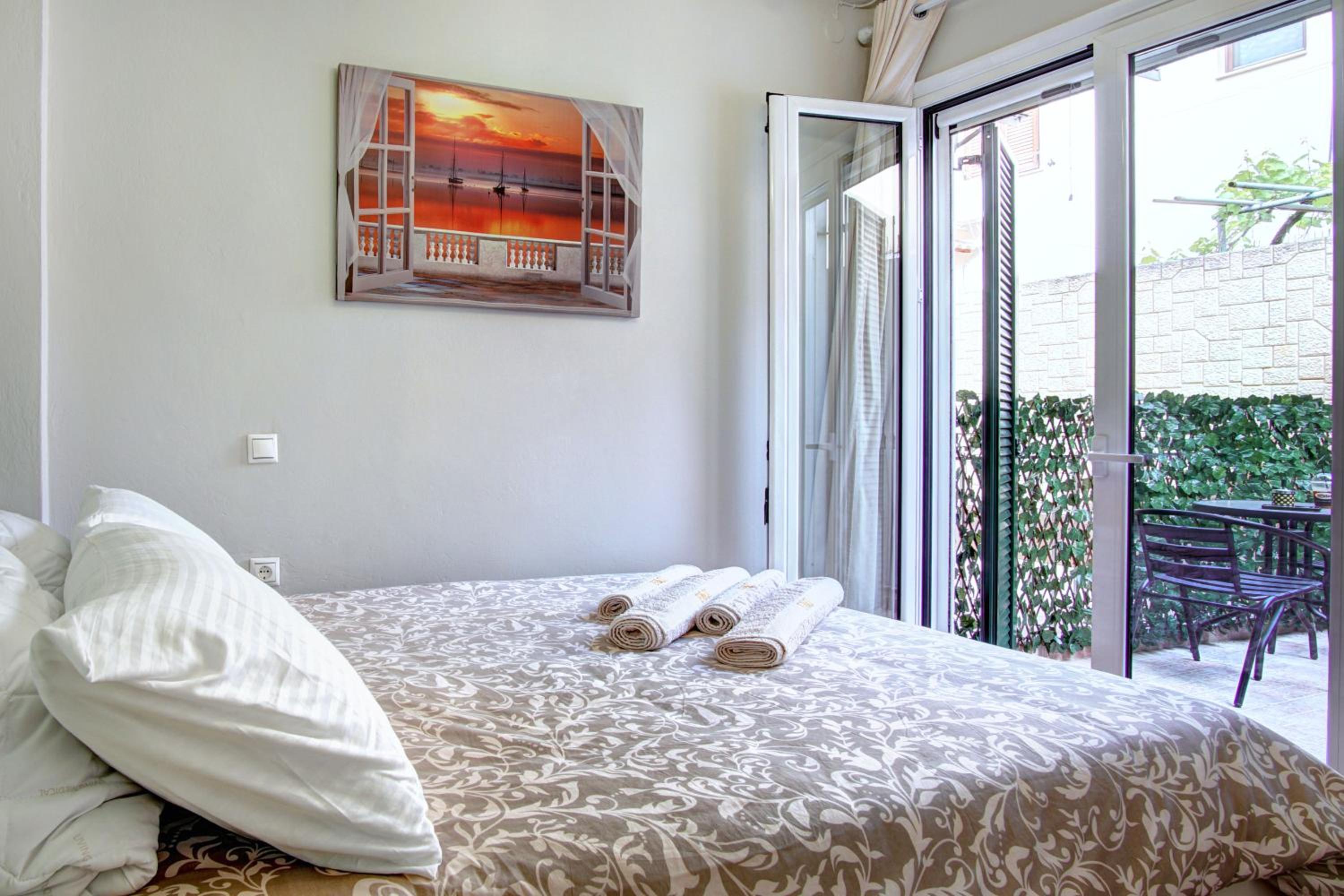 Standard Apartment