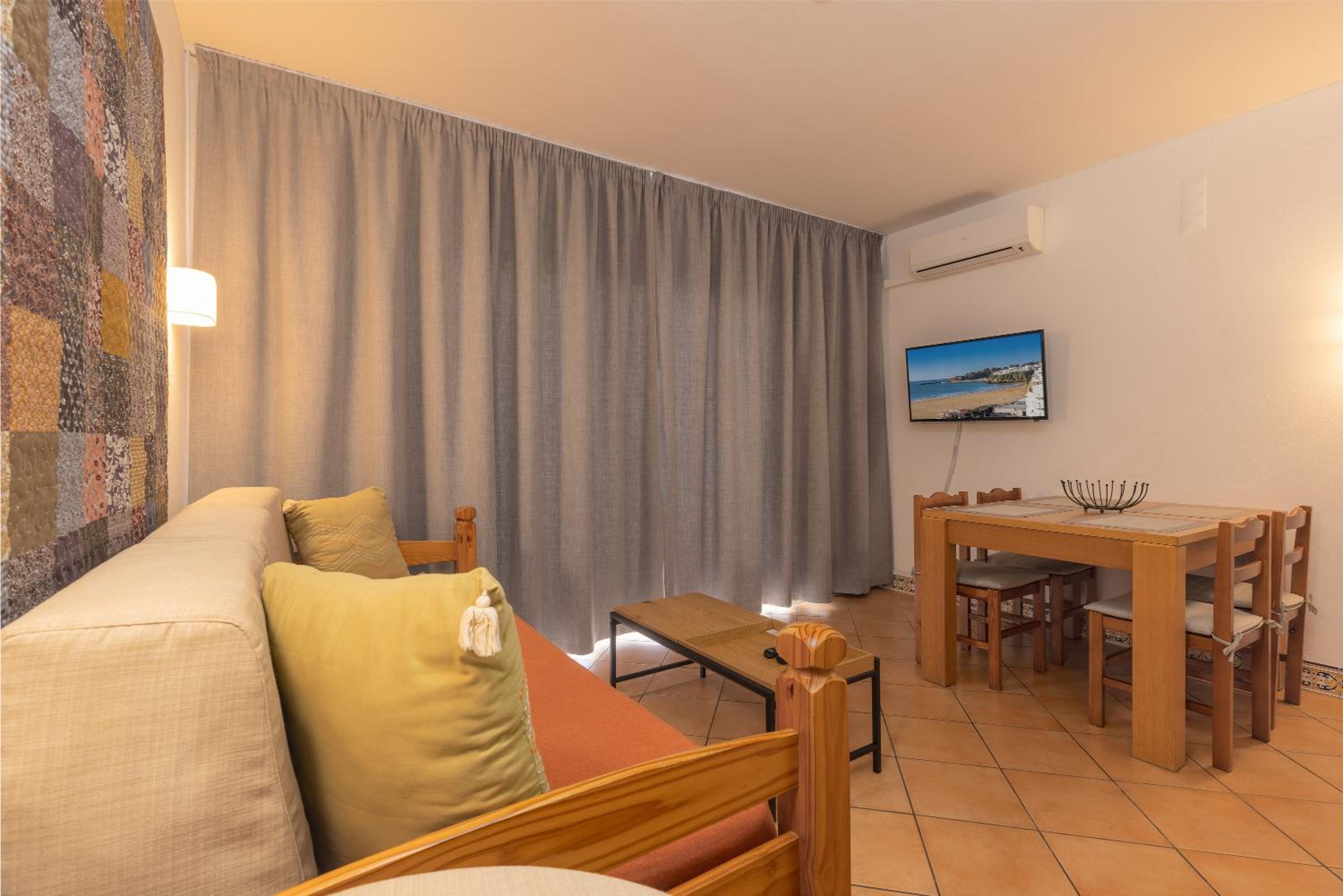 One-Bedroom Apartment with Terrace