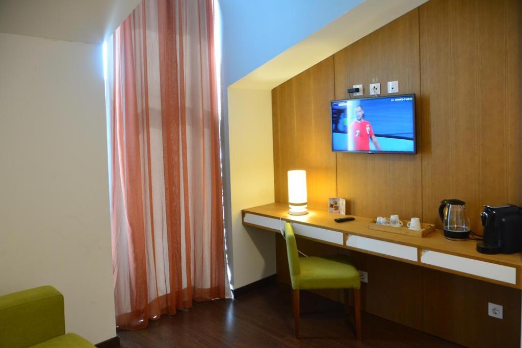 Standard Suite
