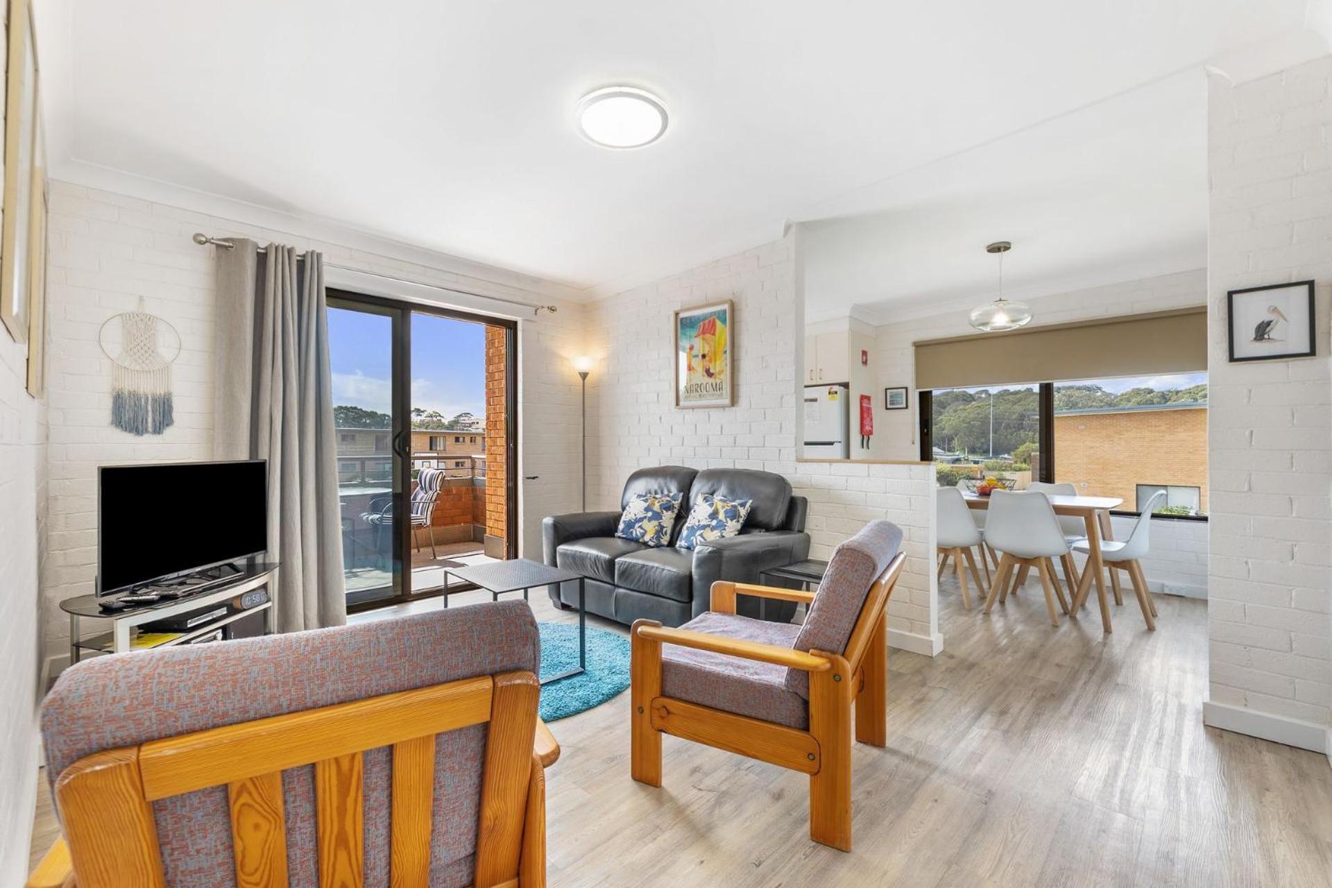 Apartment photo 1