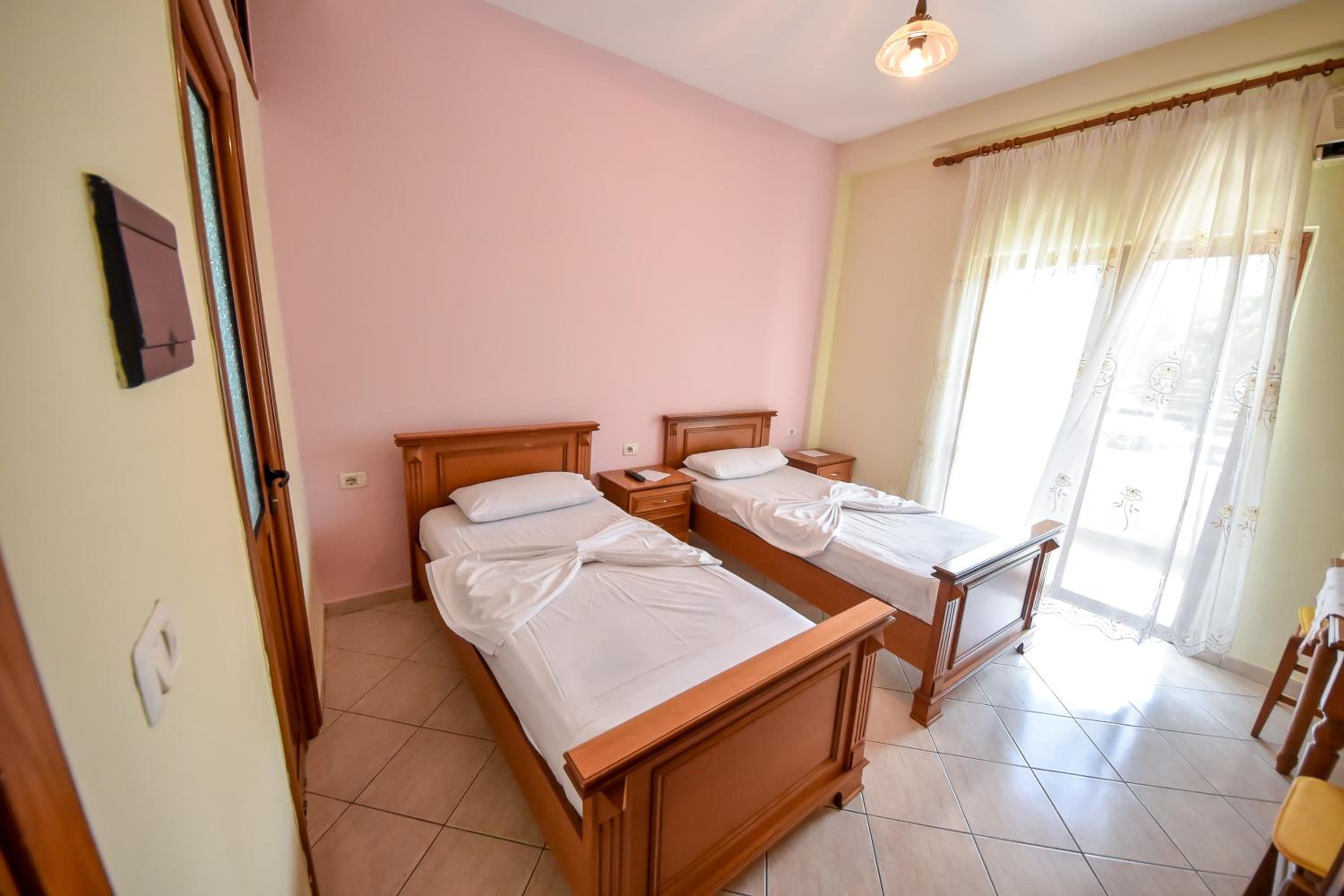 Budget Double Room photo 1
