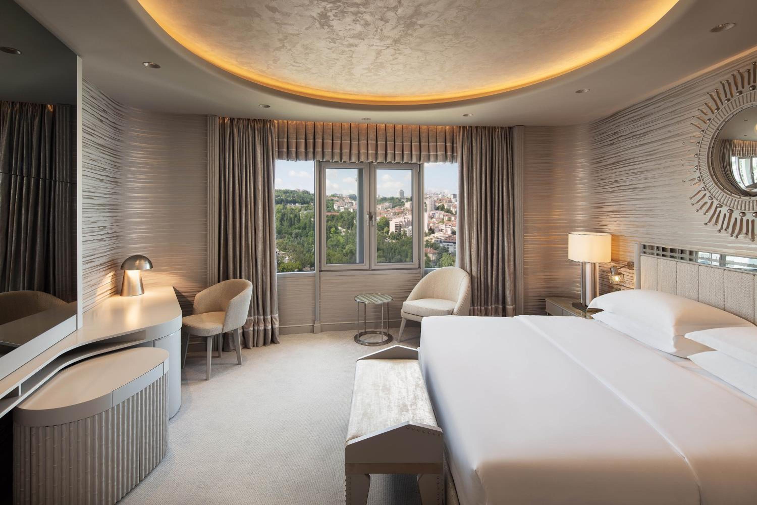 Premium Club King Room with Club Lounge Access