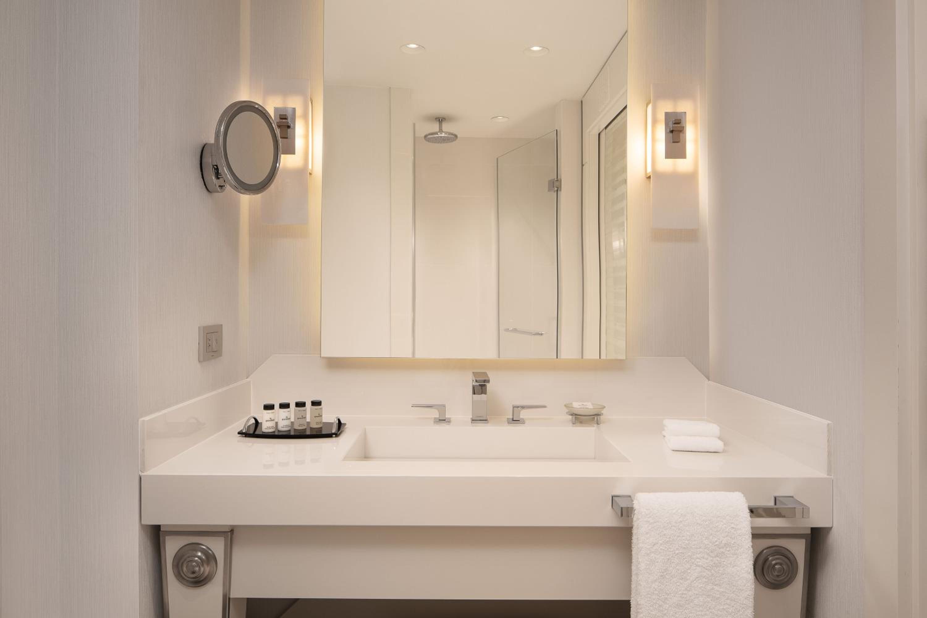 Premium Twin Room