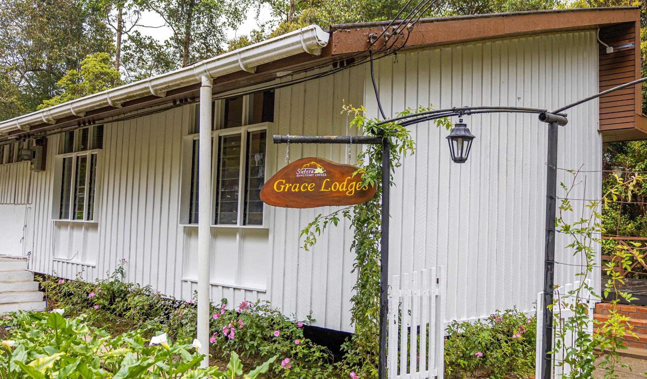 Grace Lodge - Photo 1