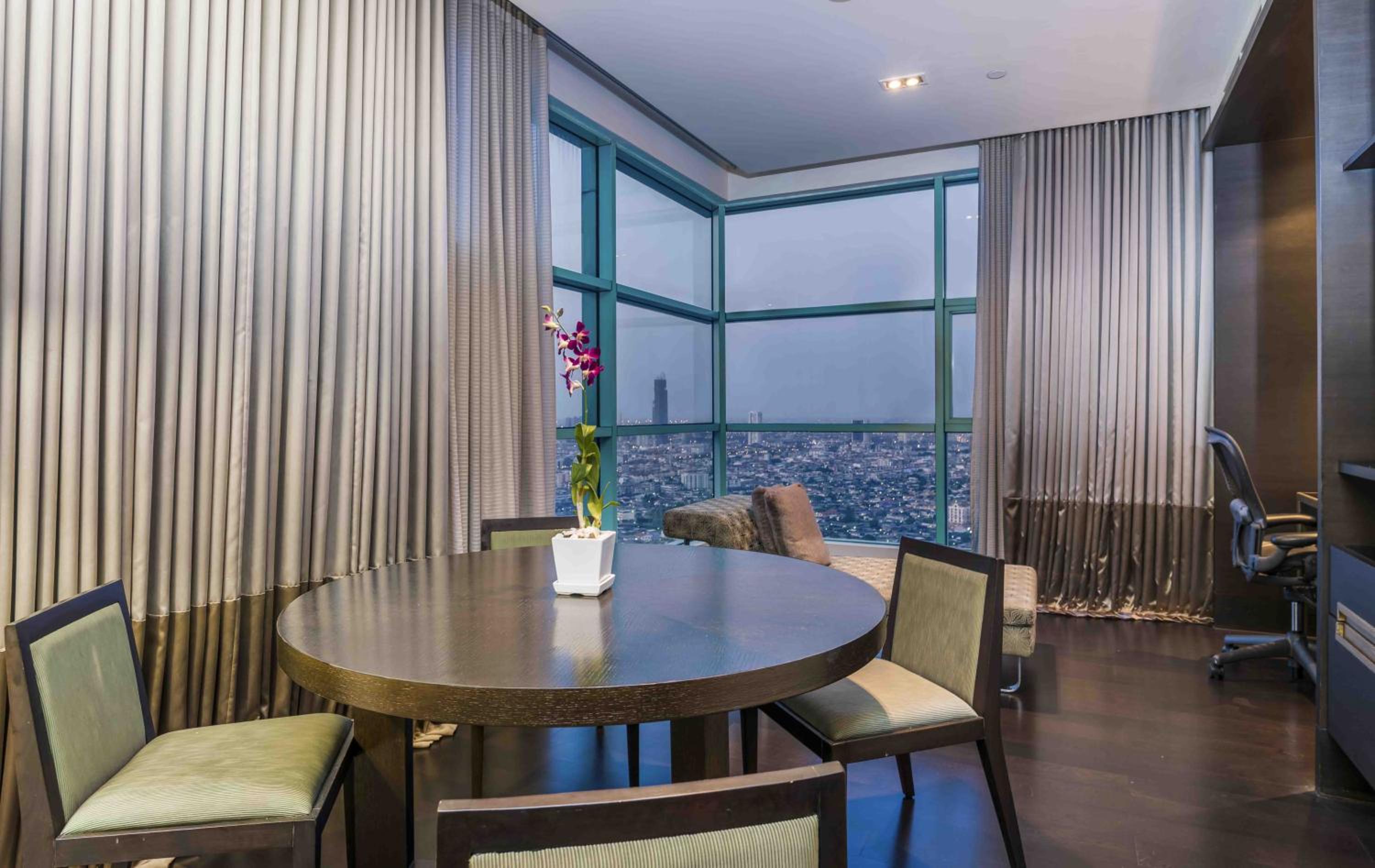 Premier Suite One Bedroom
