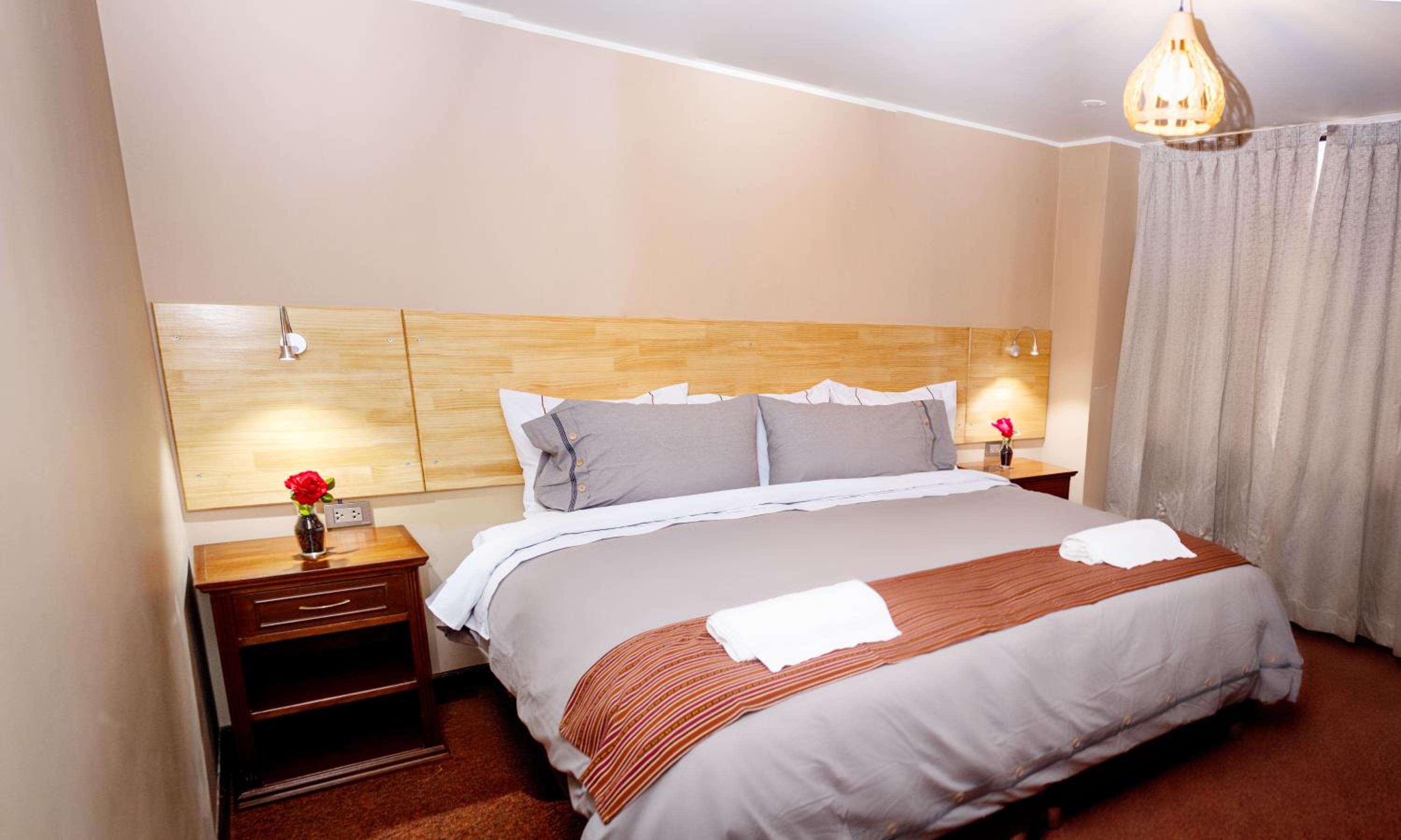 Deluxe King Room photo 3